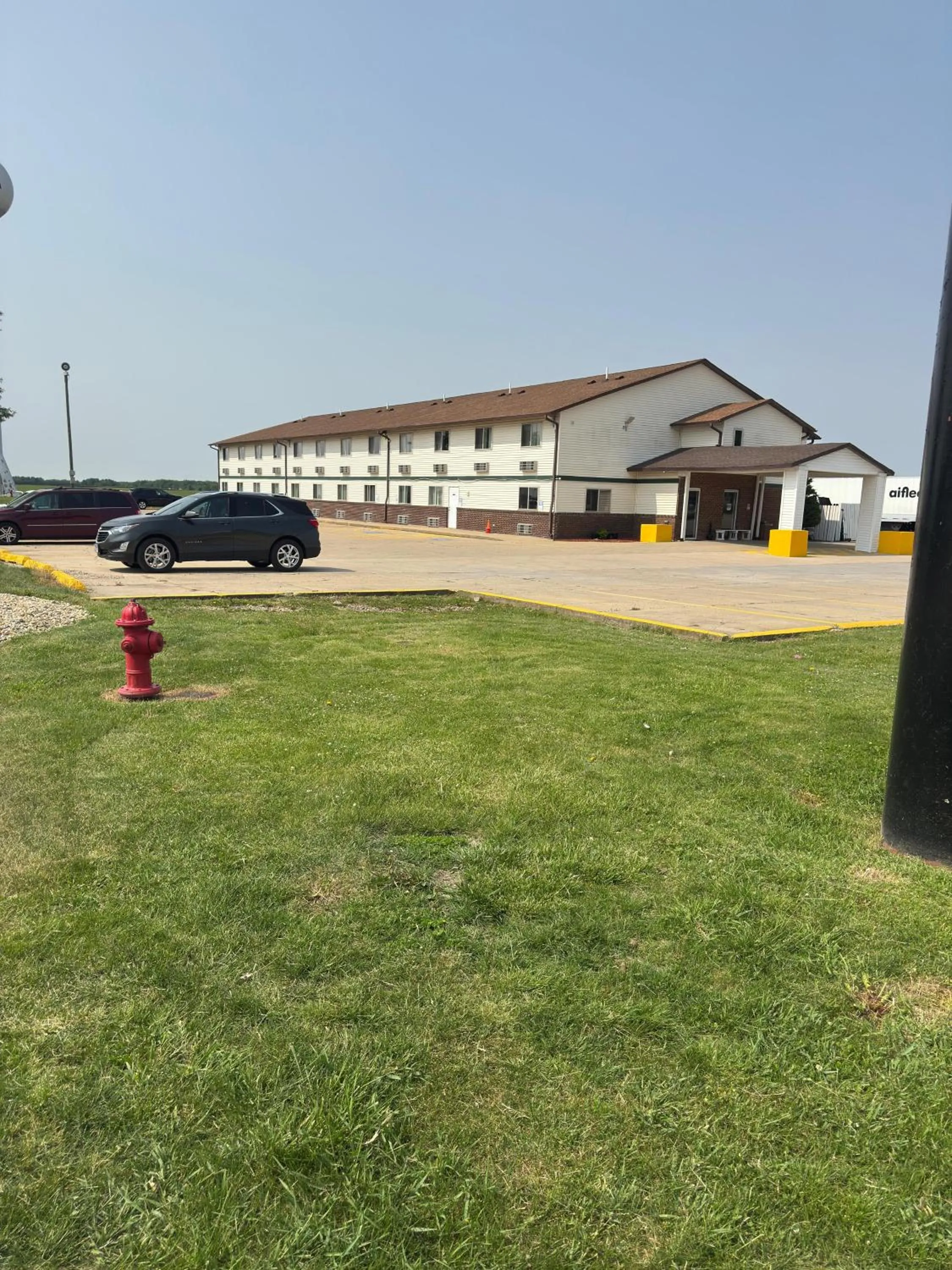 Children play ground in Super 8 by Wyndham Mendota I-39