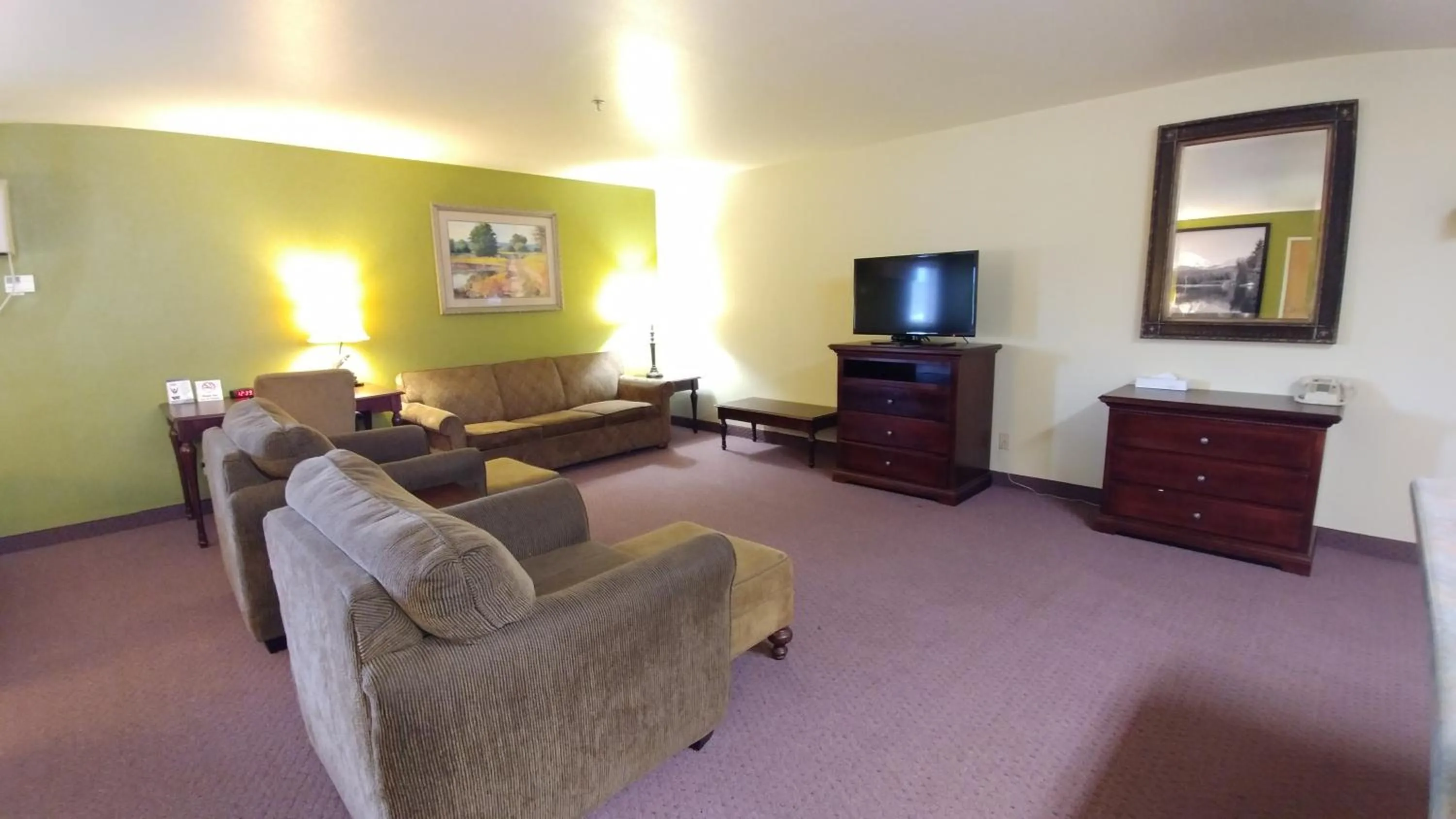 Seating area in Super 8 by Wyndham McCall