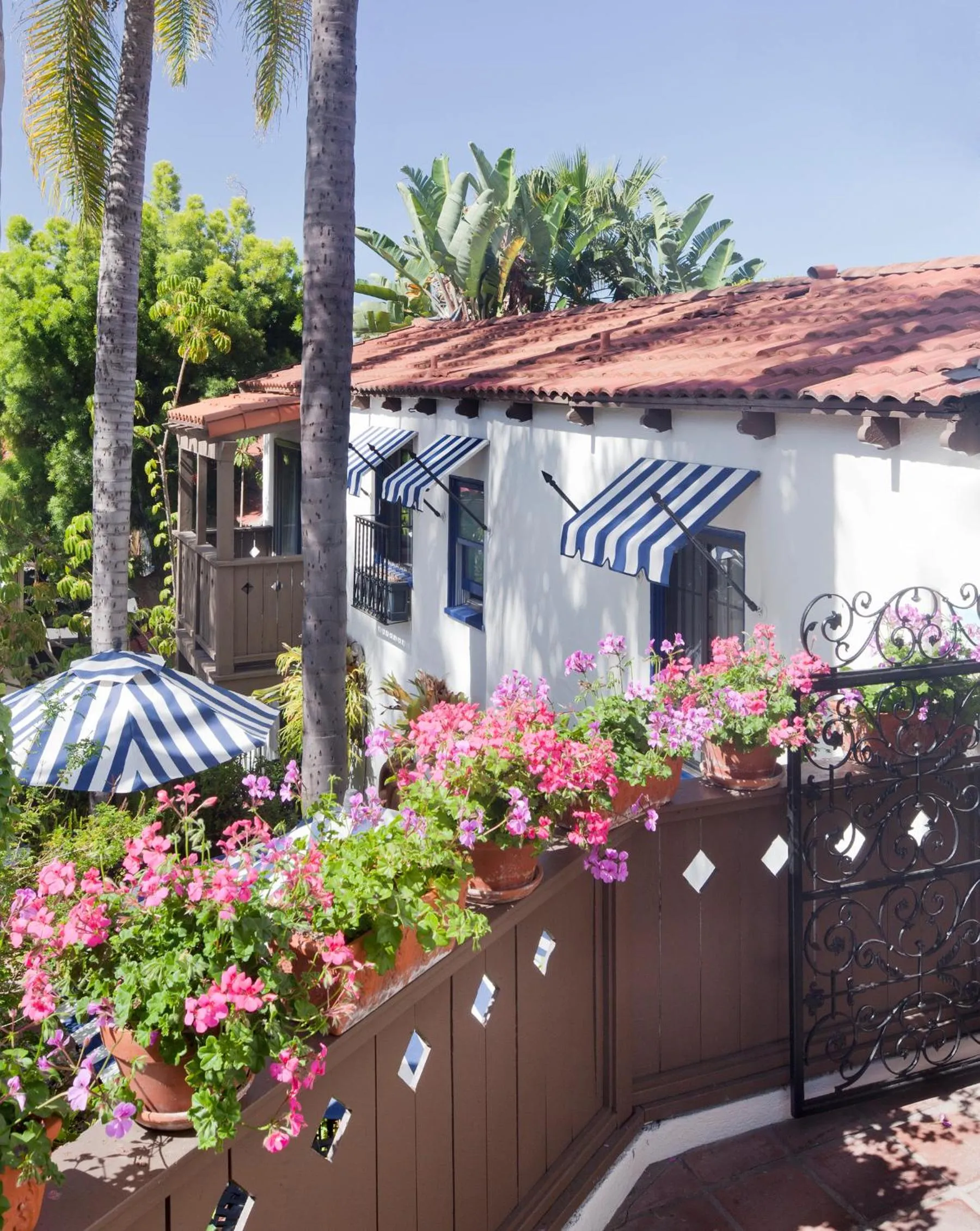 Property building in Casa Laguna Hotel & Spa