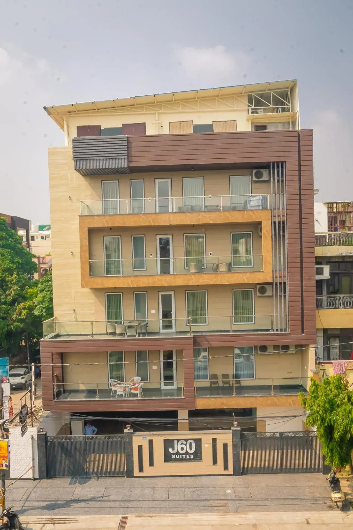 Property building in J60 Suites, Ashok Vihar - Near Netaji Subhash Place Property building in J60 Suites, Ashok Vihar - Near Netaji Subhash Place
