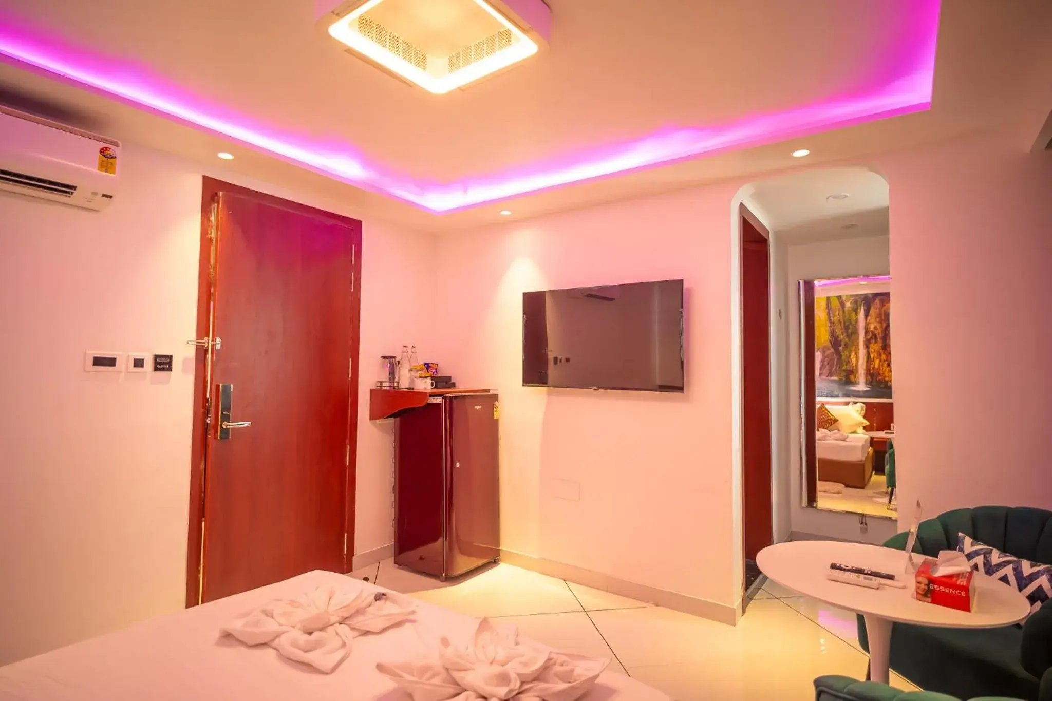 Photo of the whole room, Bed in J60 Suites, Ashok Vihar - Near Netaji Subhash Place Photo of the whole room, Bed in J60 Suites, Ashok Vihar - Near Netaji Subhash Place