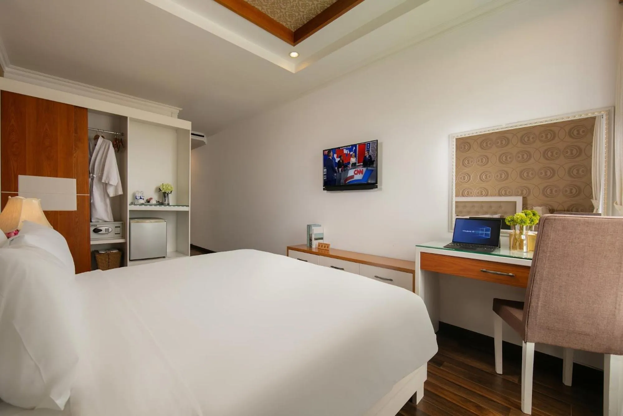 Photo of the whole room, Bed in Nesta Hotel Can Tho