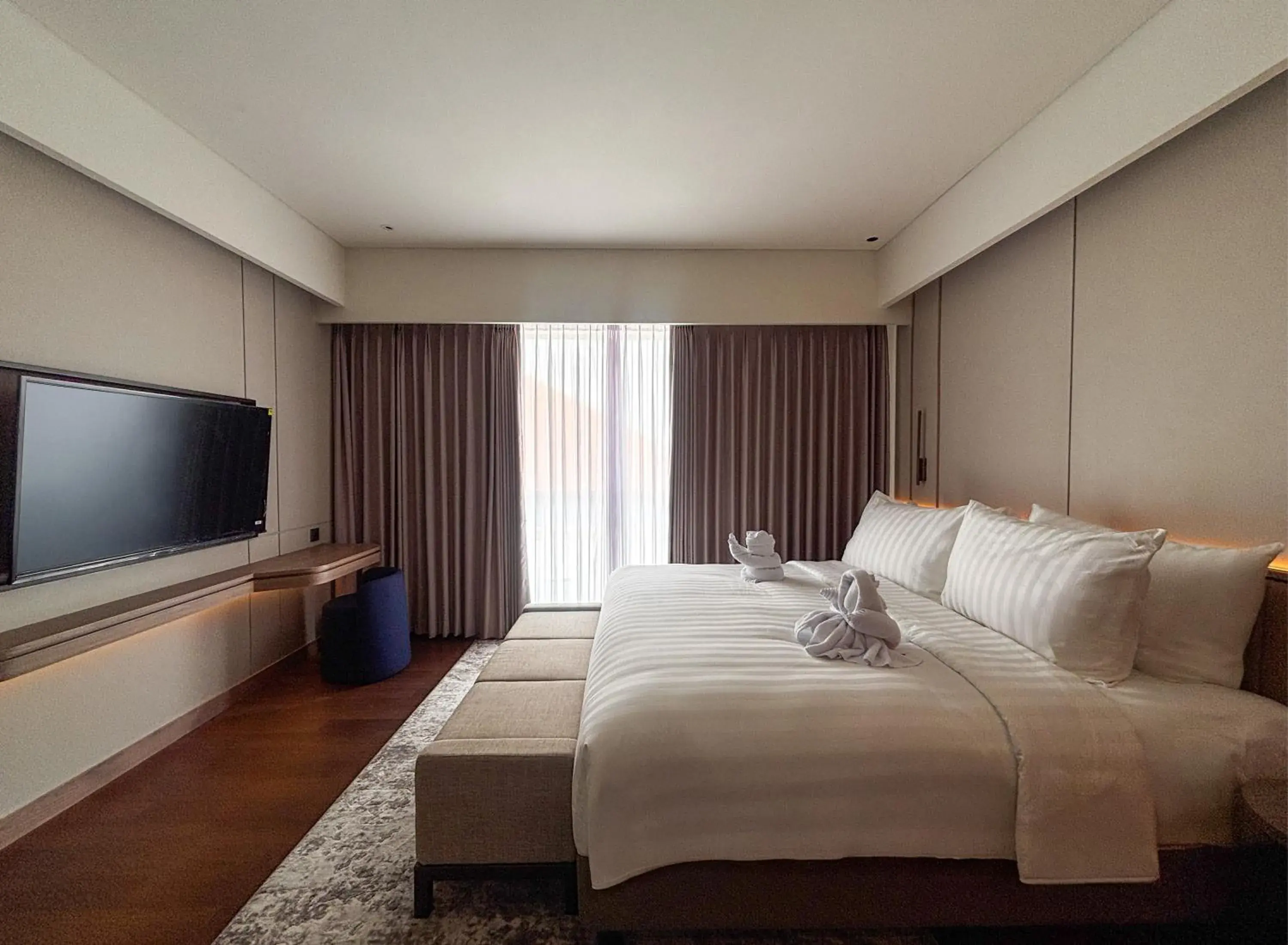 Bed in HARRIS Hotel and Conventions Denpasar Bali Bed in HARRIS Hotel and Conventions Denpasar Bali