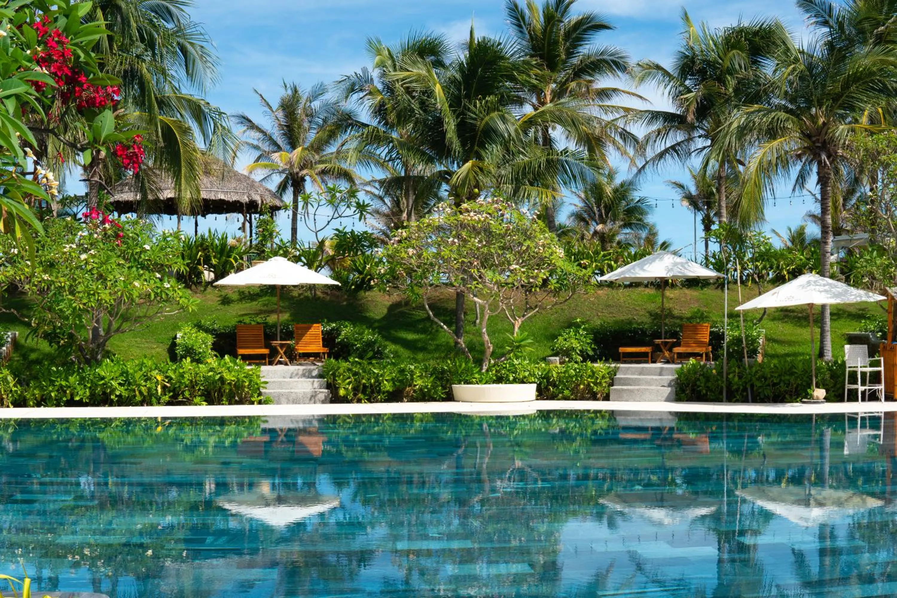 Swimming pool in Fleur de Lys Resort & Spa Long Hai