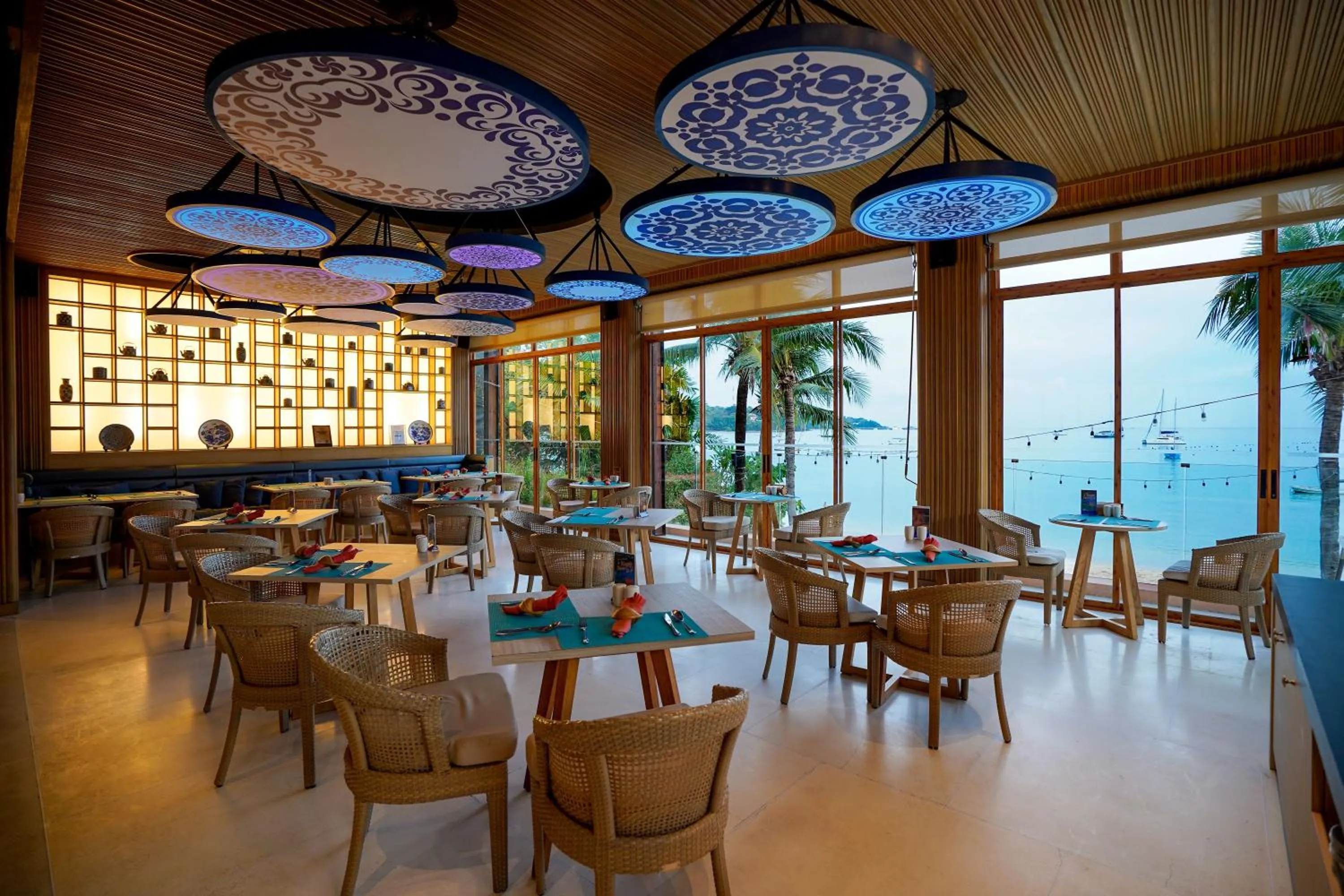 Restaurant/places to eat in Bandara Pool Villas, Phuket