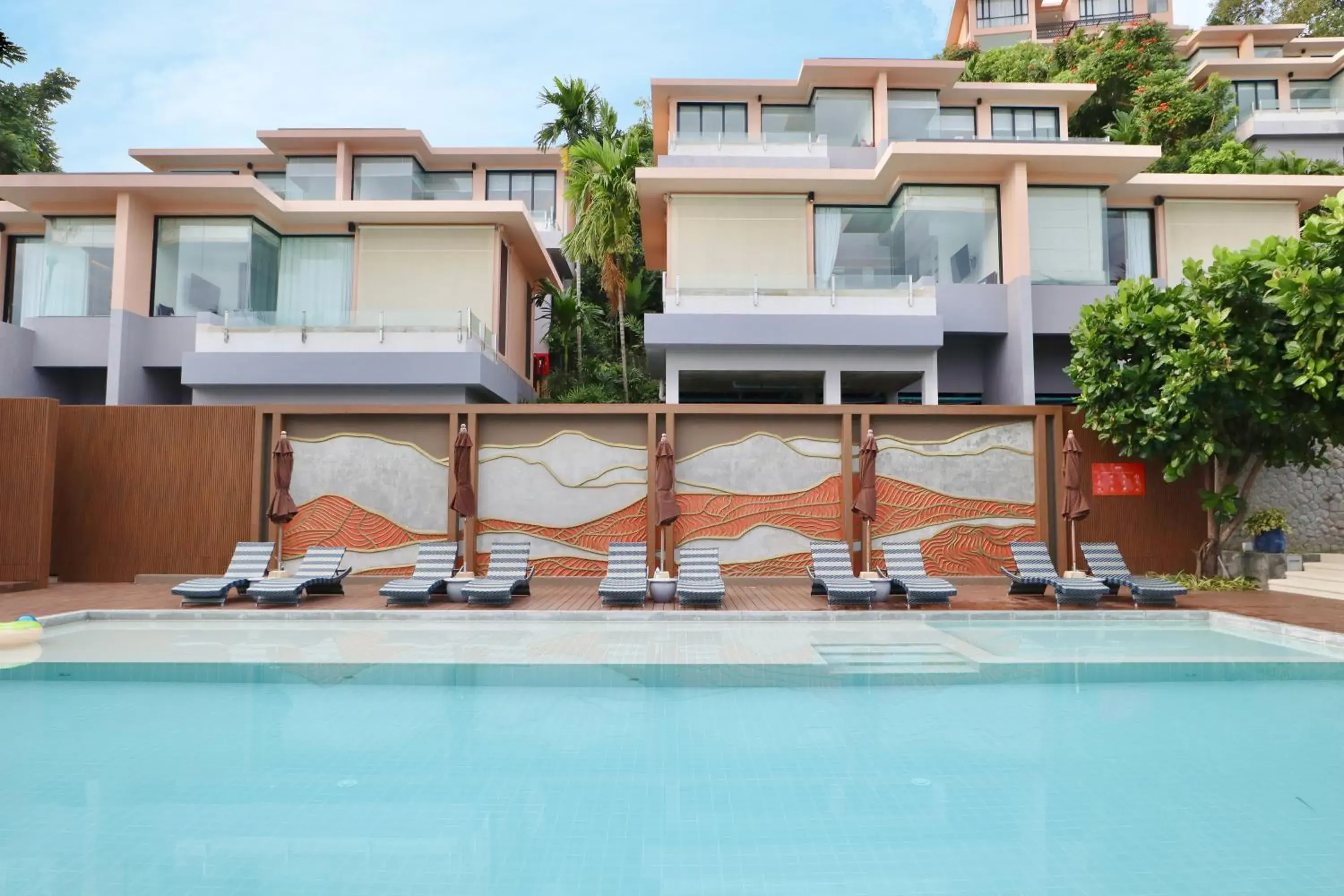 Property building in Bandara Pool Villas, Phuket Property building in Bandara Pool Villas, Phuket