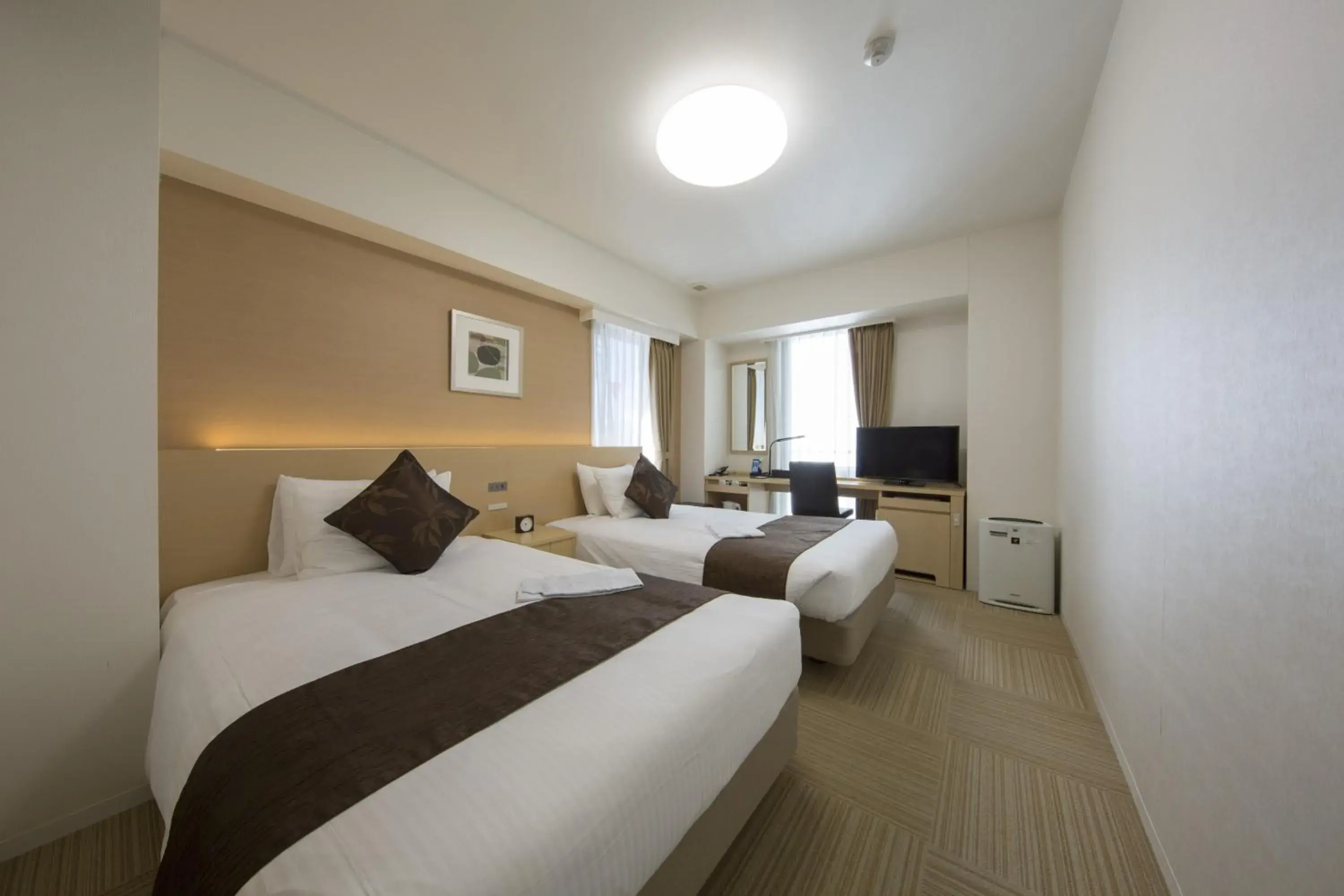 Photo of the whole room, Bed in Shizutetsu Hotel Prezio Shizuoka Ekinan Photo of the whole room, Bed in Shizutetsu Hotel Prezio Shizuoka Ekinan