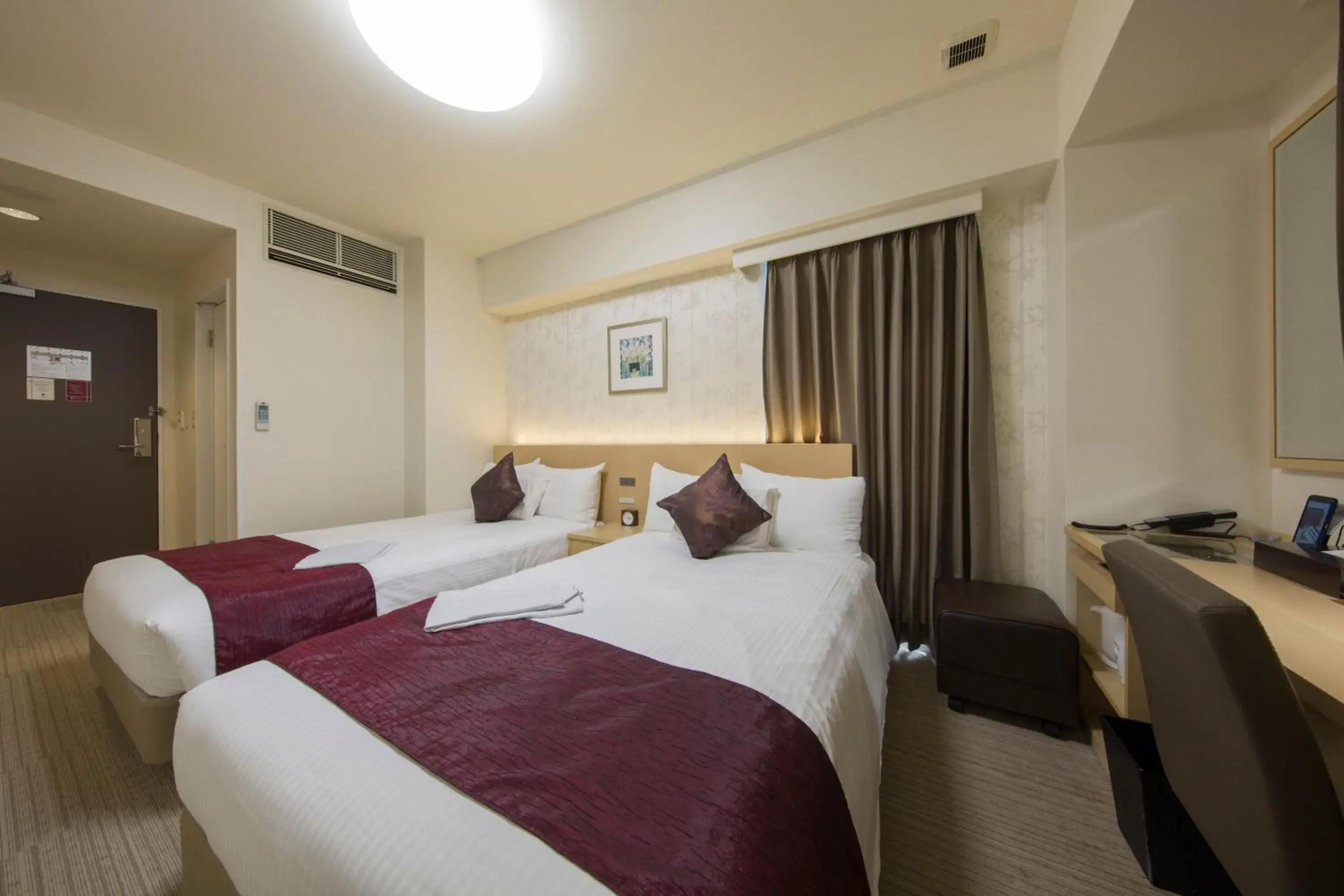 Standard Twin Room - single occupancy - Smoking in Shizutetsu Hotel Prezio Shizuoka Ekinan Standard Twin Room - single occupancy - Smoking in Shizutetsu Hotel Prezio Shizuoka Ekinan