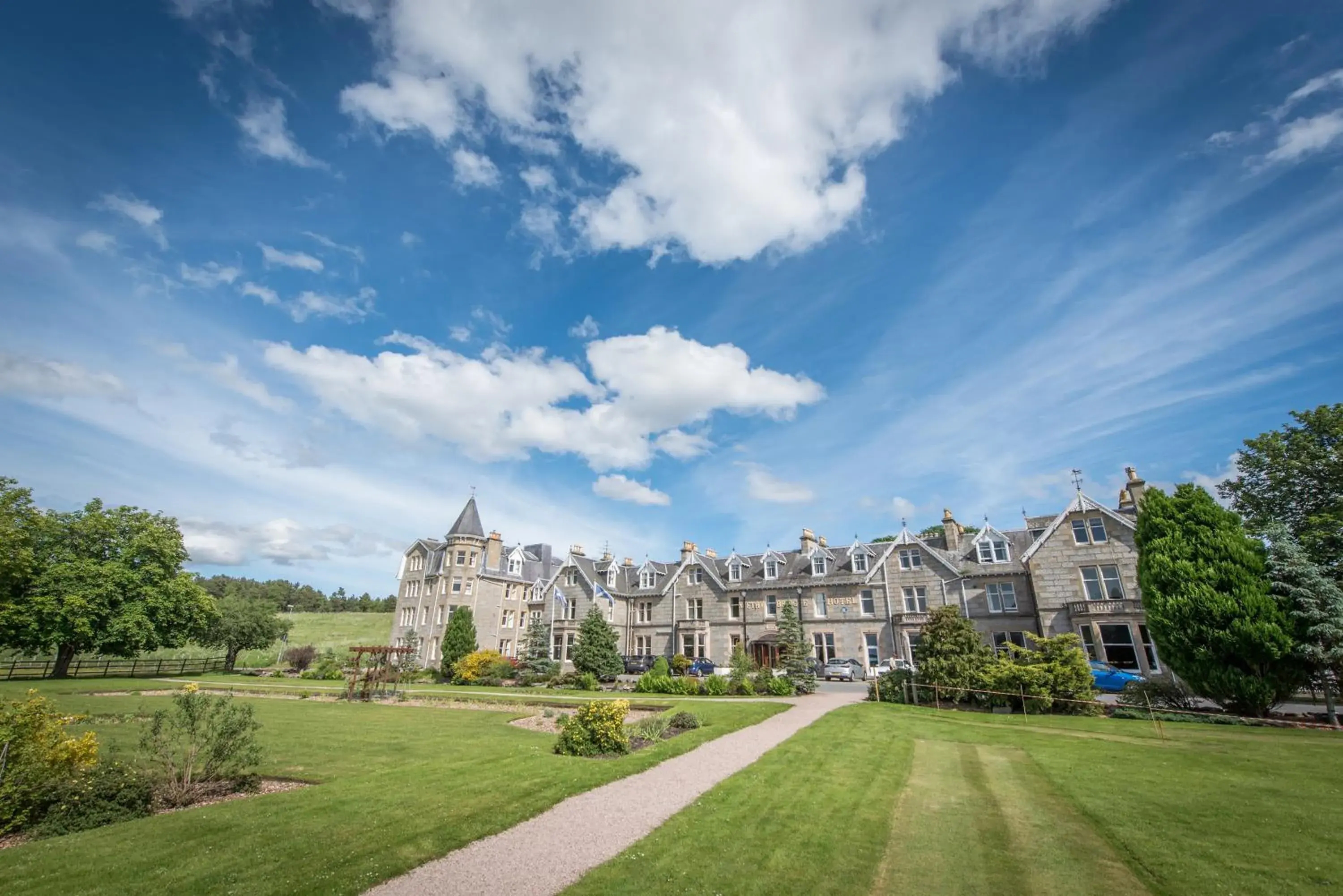 Property building in Nethybridge Hotel Property building in Nethybridge Hotel