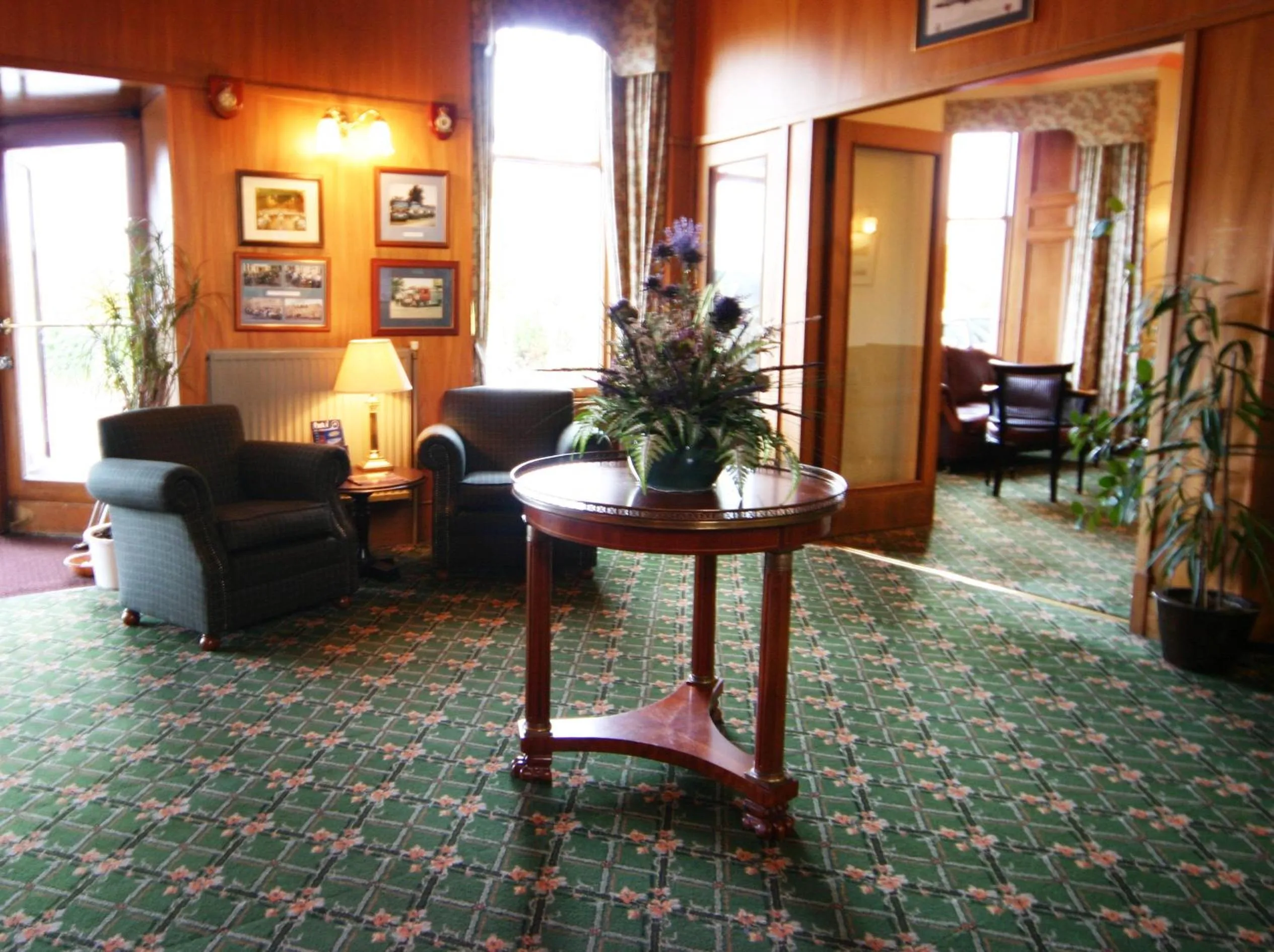 Lobby or reception in Nethybridge Hotel