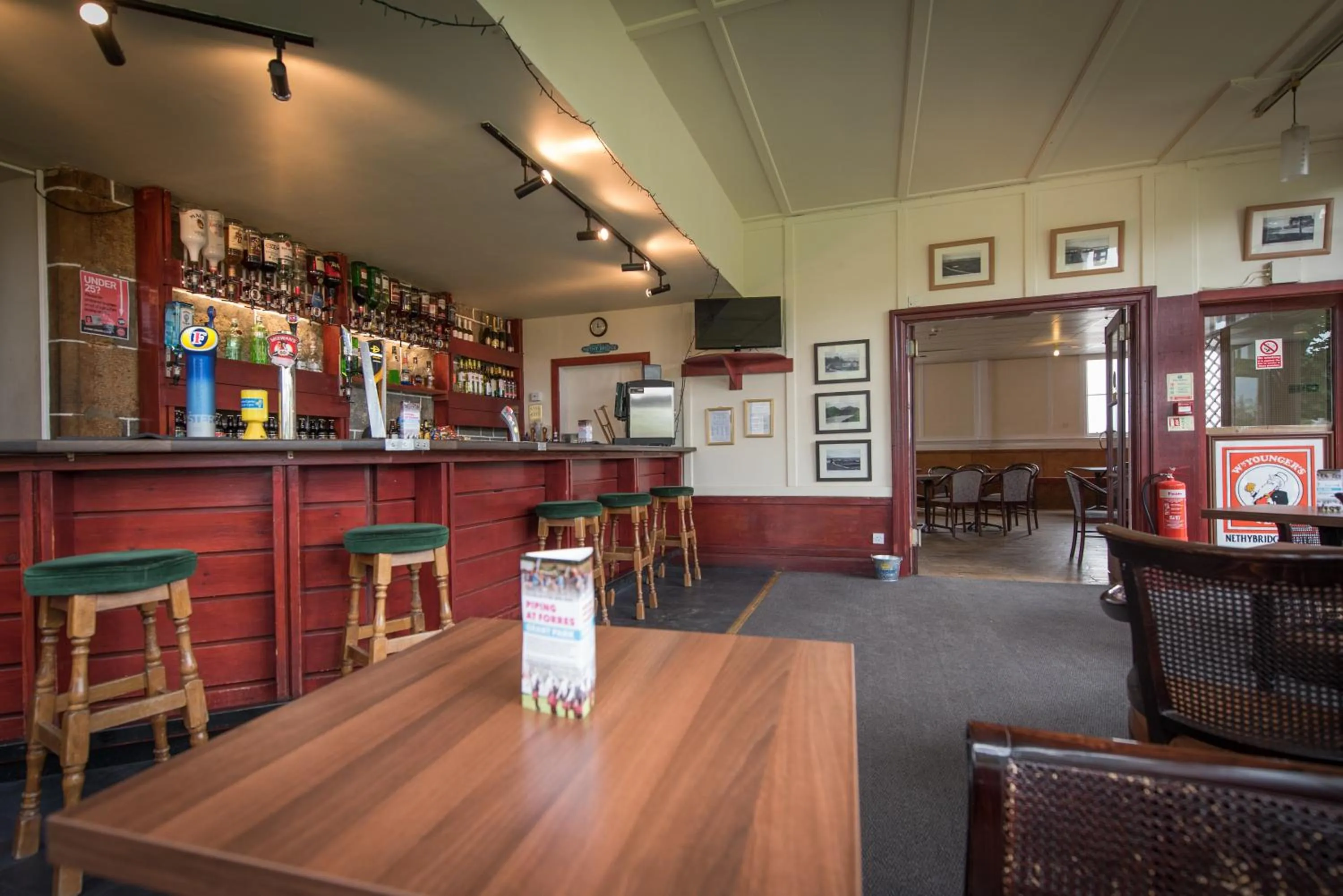 Lounge or bar in Nethybridge Hotel