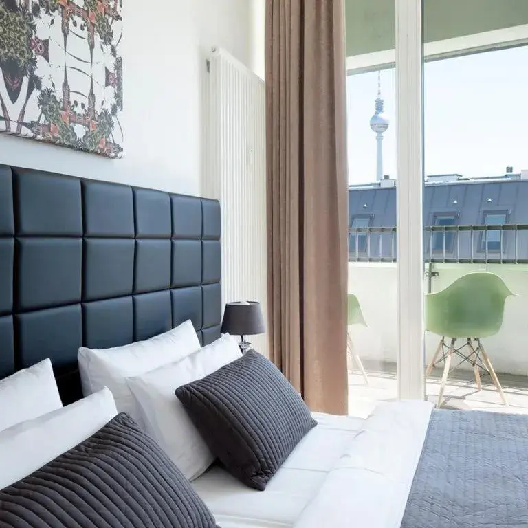 View (from property/room), Bed in Apartments Rosenthal Residence View (from property/room), Bed in Apartments Rosenthal Residence