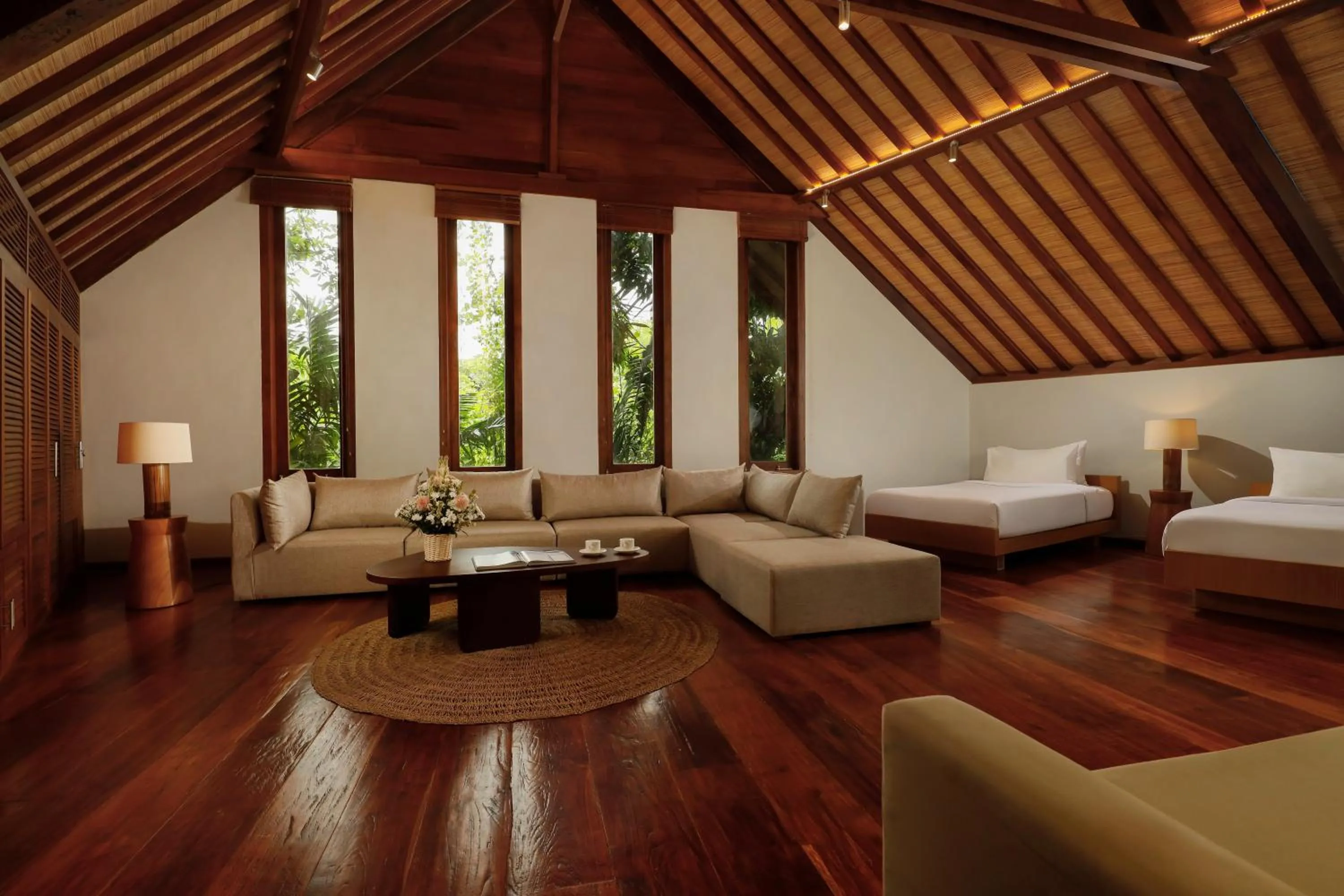 Living room, Bed in Villa Tirtadari by Nakula