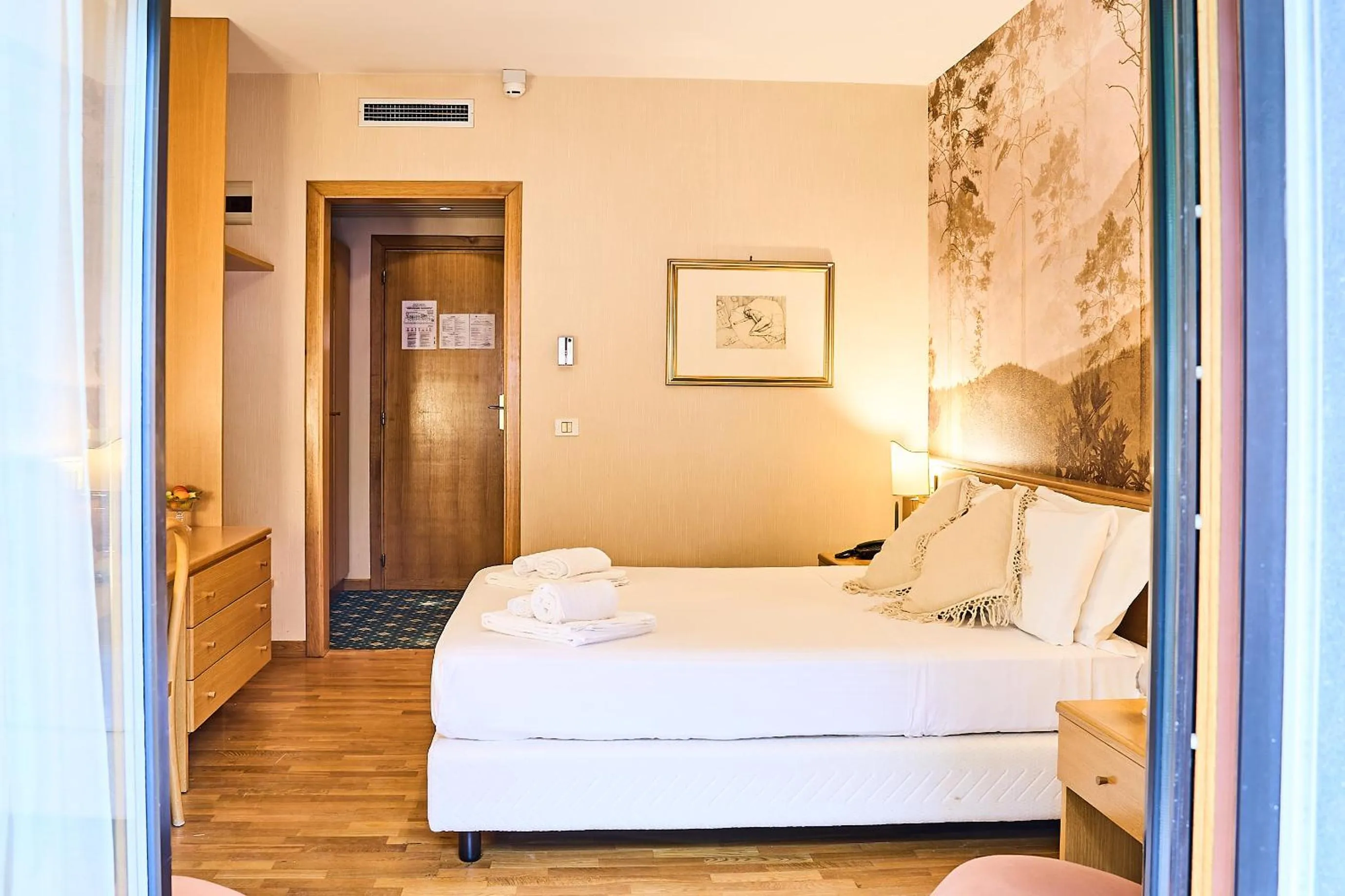 Bedroom, Bed in Hotel Camigliatello