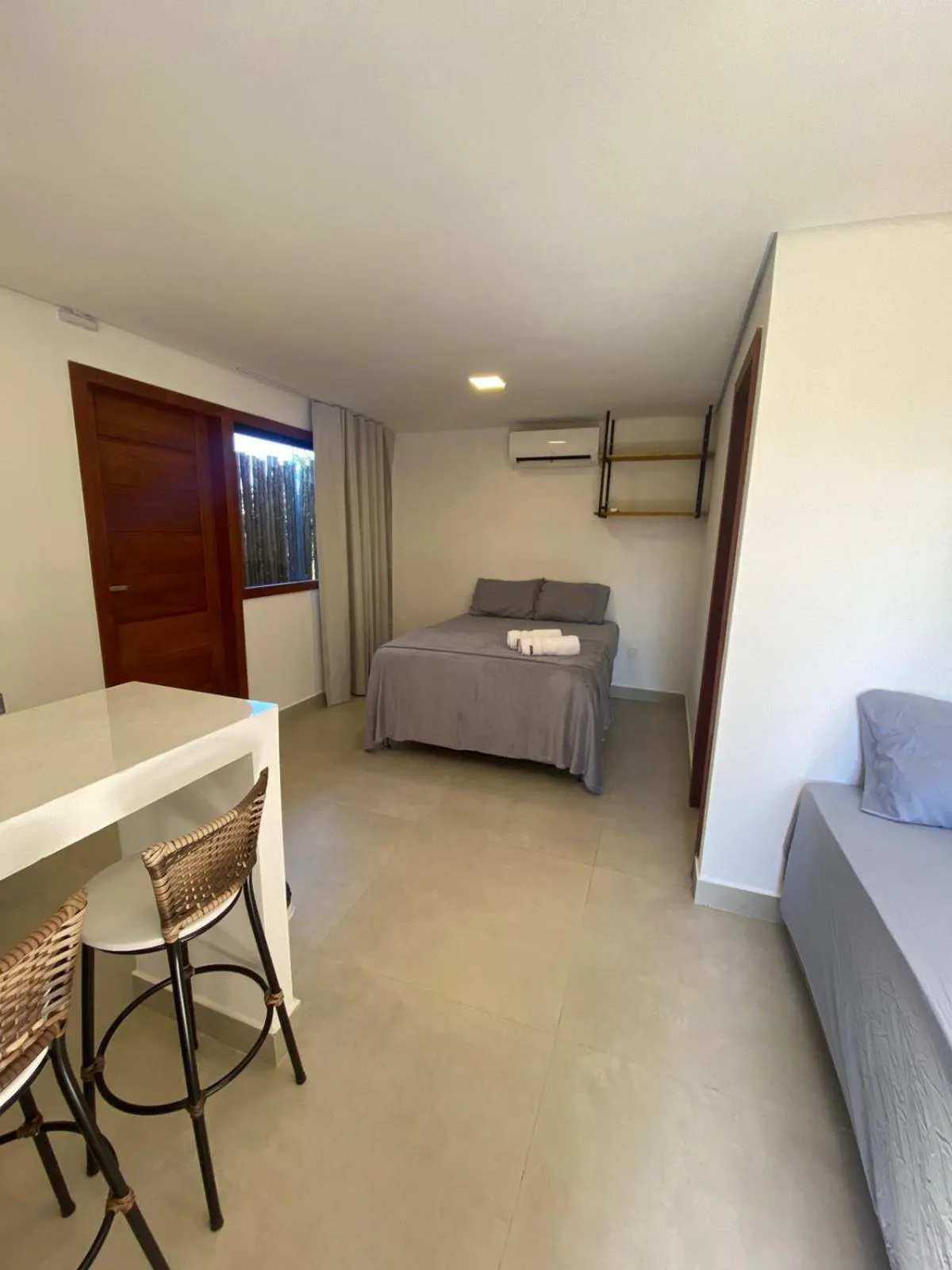 Bed in Flats Bougainville