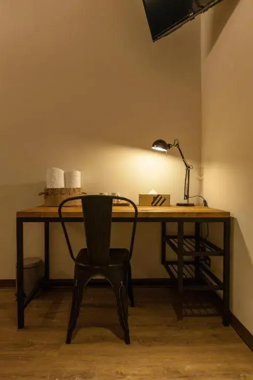 Property building in Mini Voyage Hostel Property building in Mini Voyage Hostel