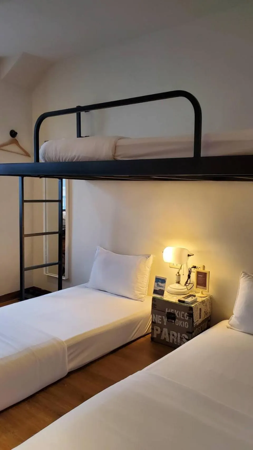 Photo of the whole room, Bed in Mini Voyage Hostel