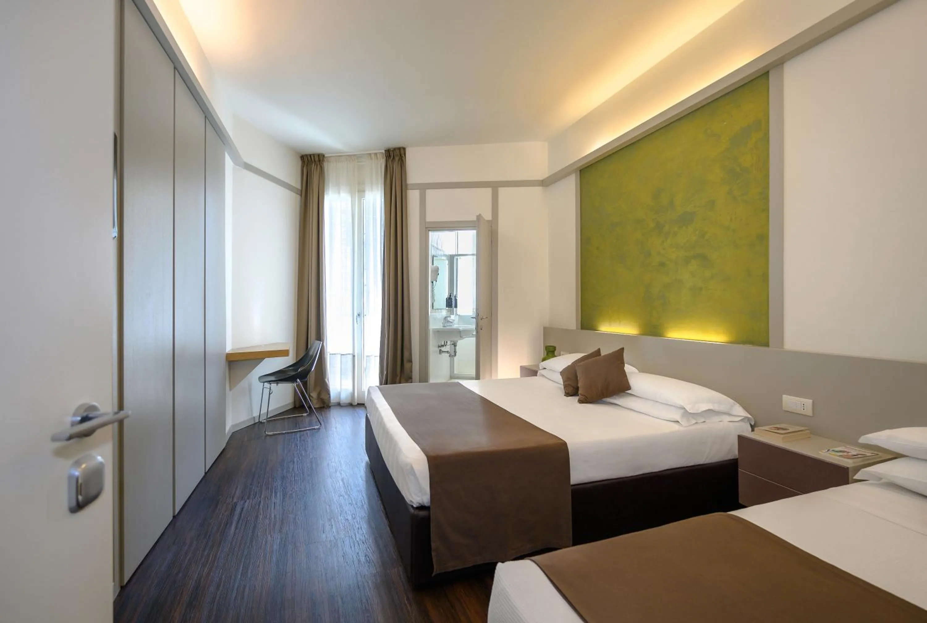 Bedroom, Bed in Acapulco Hotel