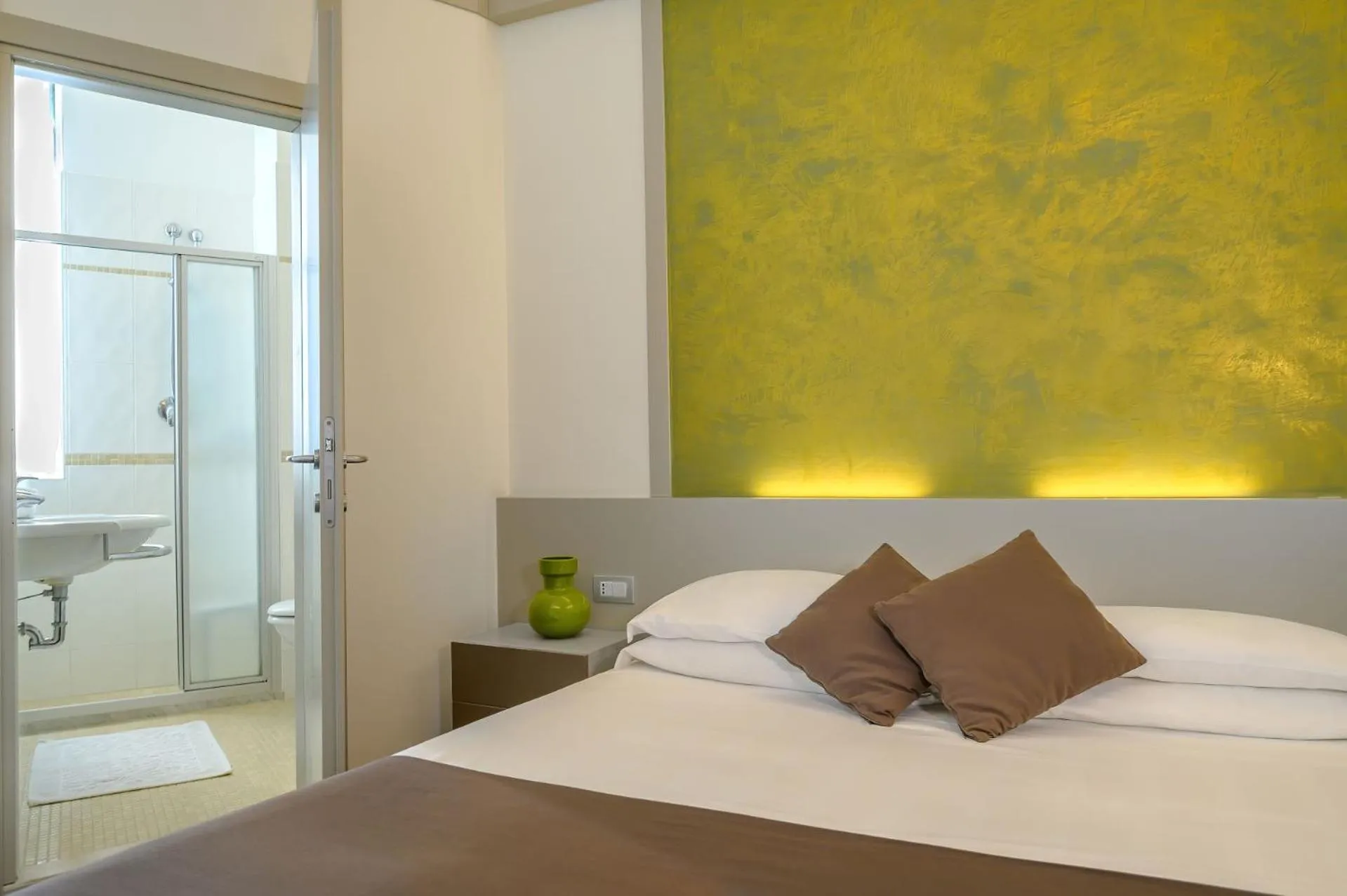 Bed in Acapulco Hotel