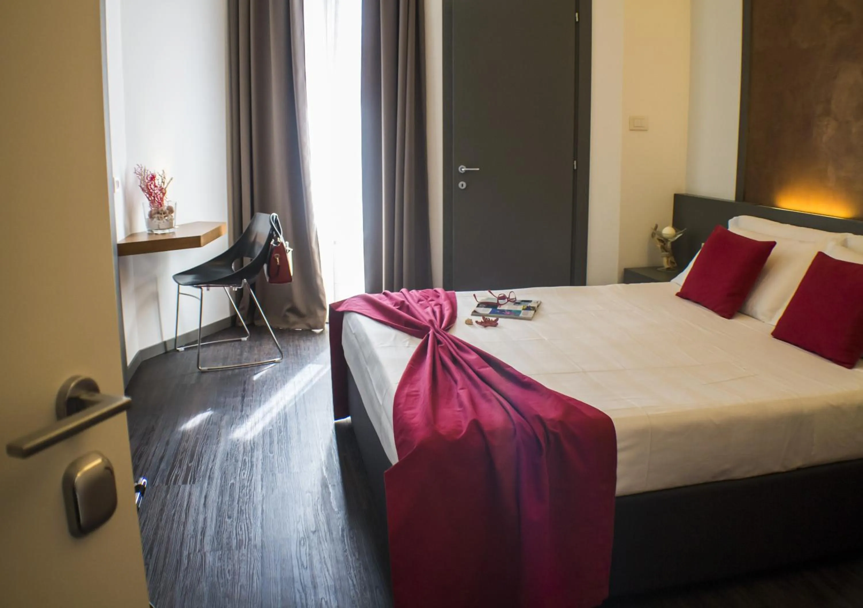 Bedroom, Bed in Acapulco Hotel