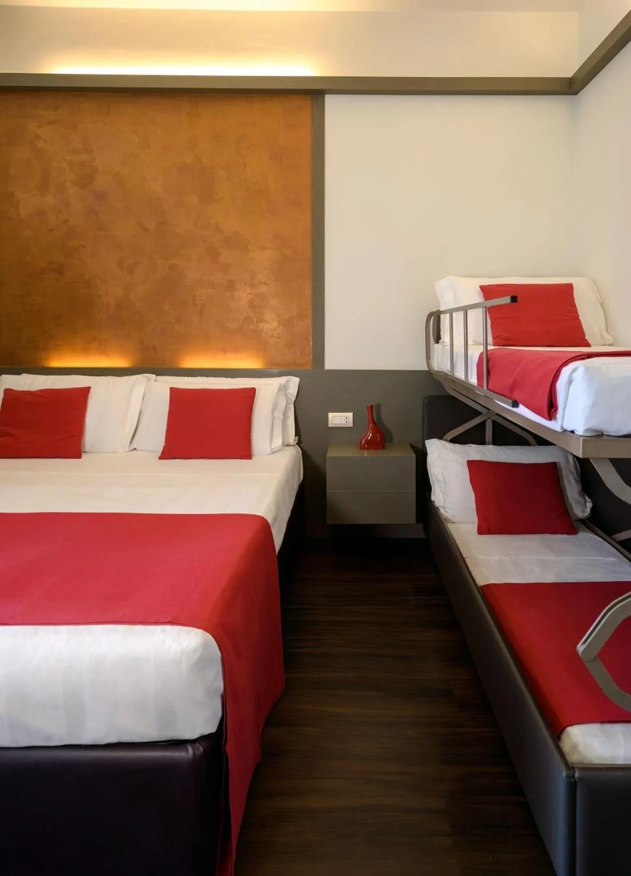 Bedroom, Bed in Acapulco Hotel