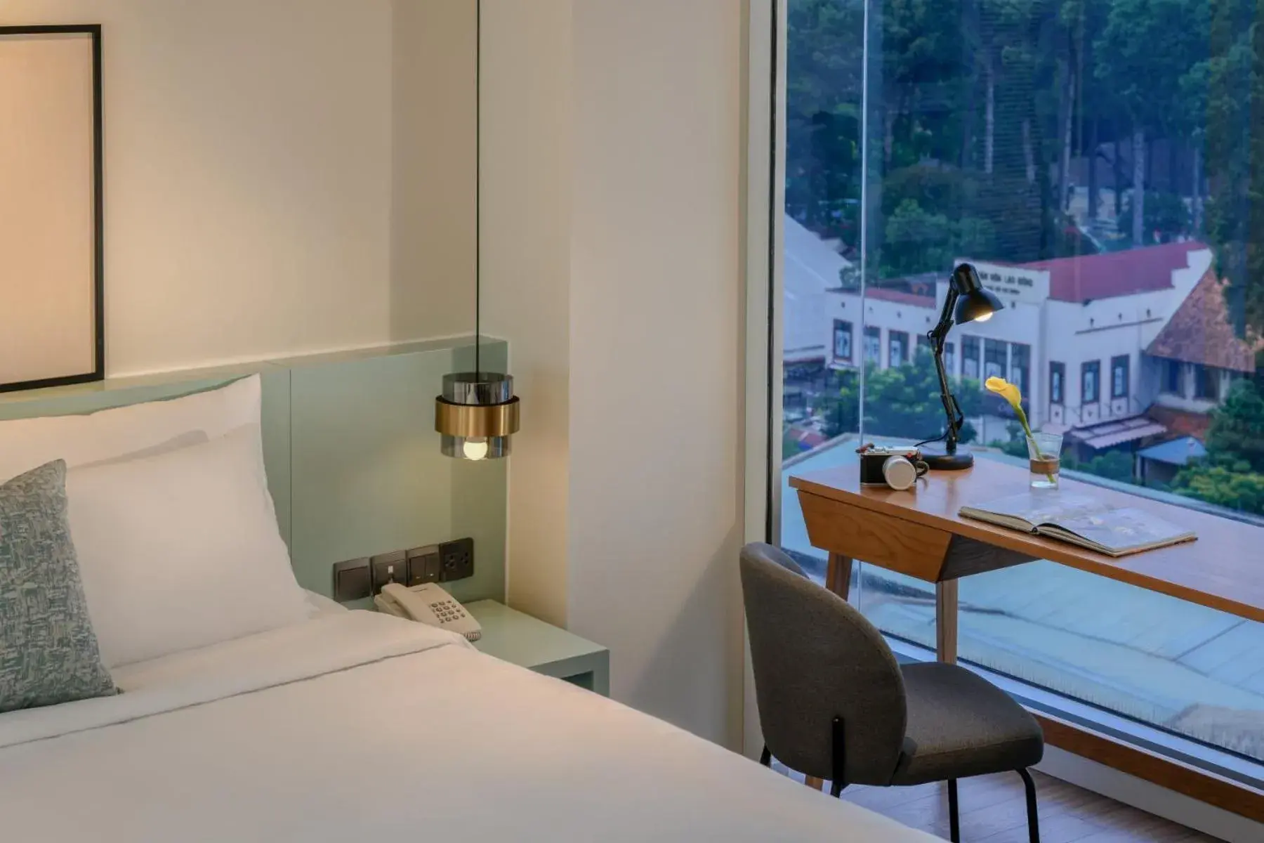 View (from property/room), Bed in M Village Hotel Tao Đàn Park View (from property/room), Bed in M Village Hotel Tao Đàn Park