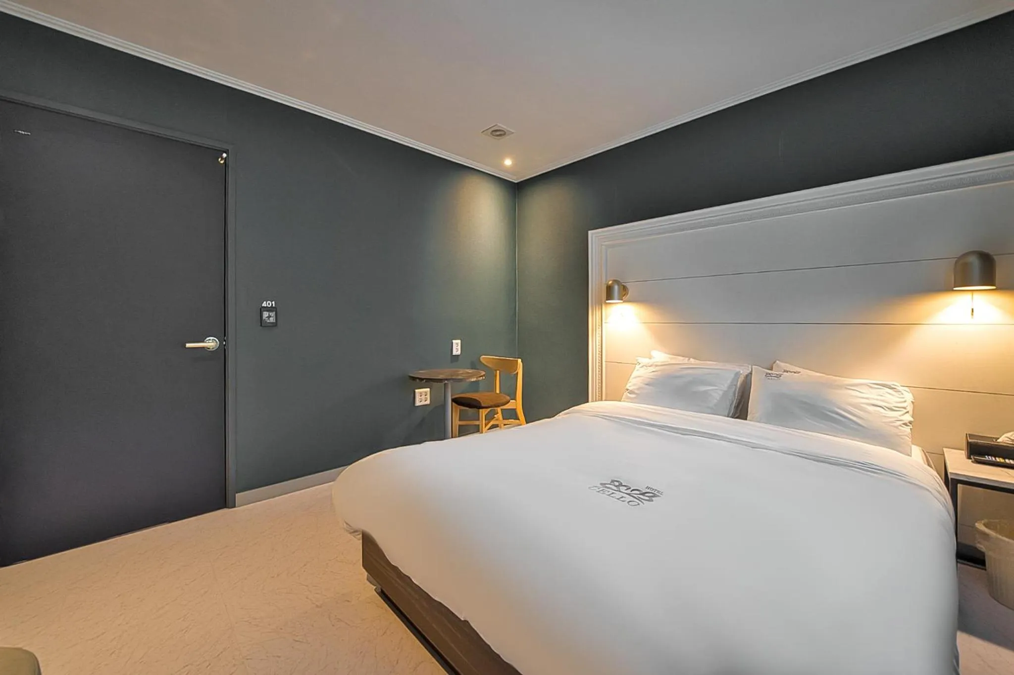 Bed in One Stay Hotel