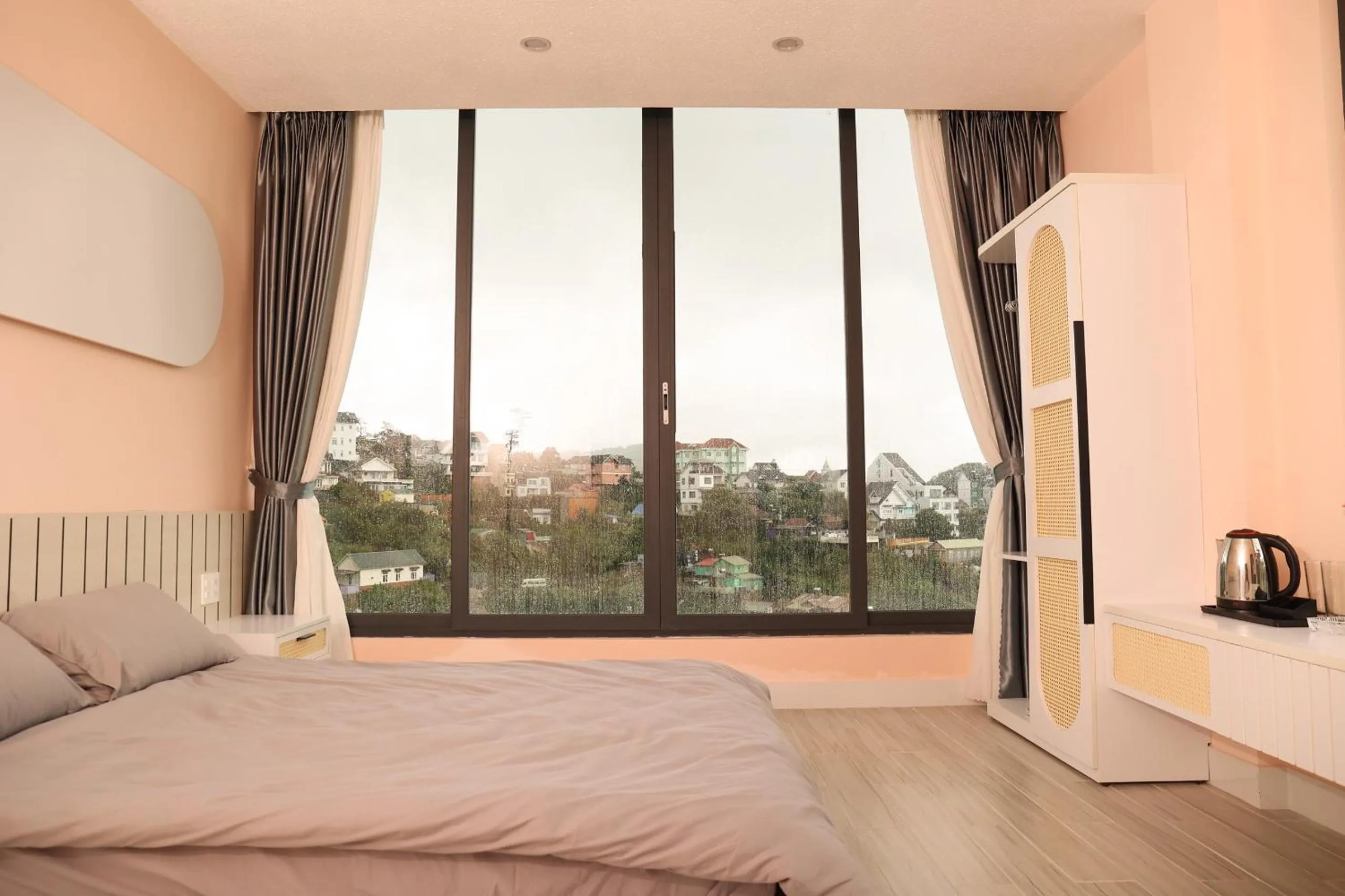 View (from property/room), Bed in Flower Home KHE SANH 1