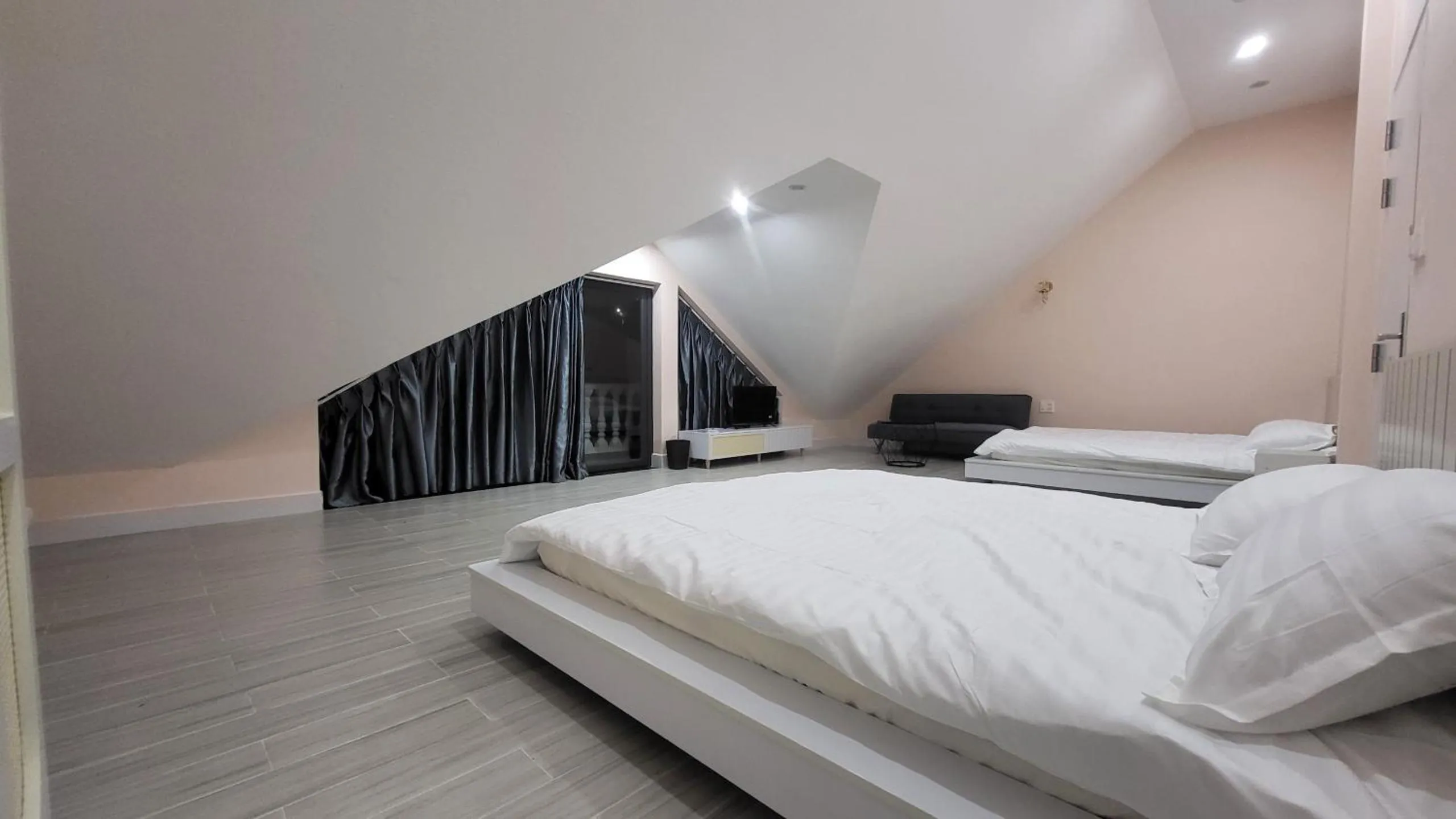 Bedroom, Bed in Flower Home KHE SANH 1