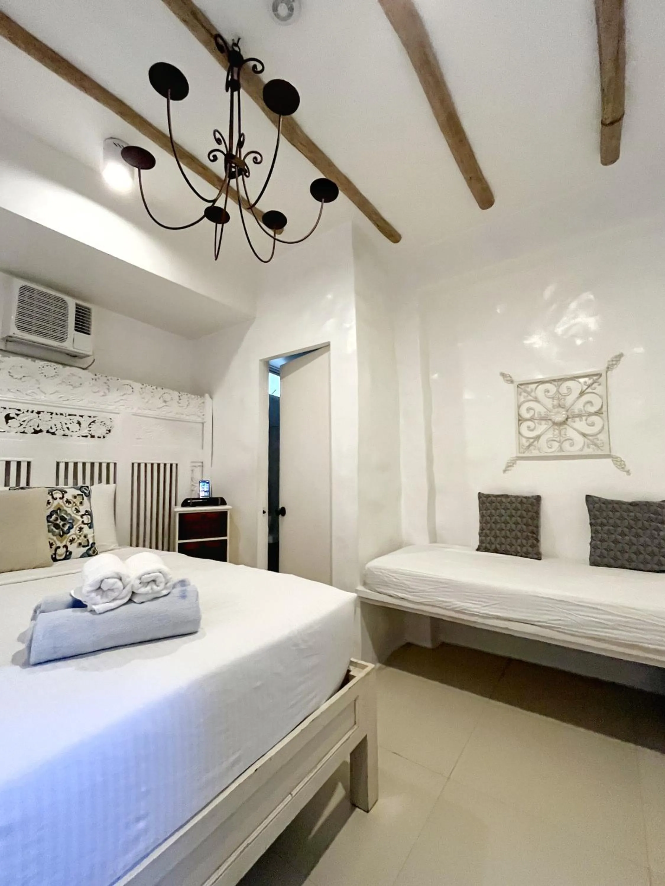 Bed in Lugar Bonito Hotel