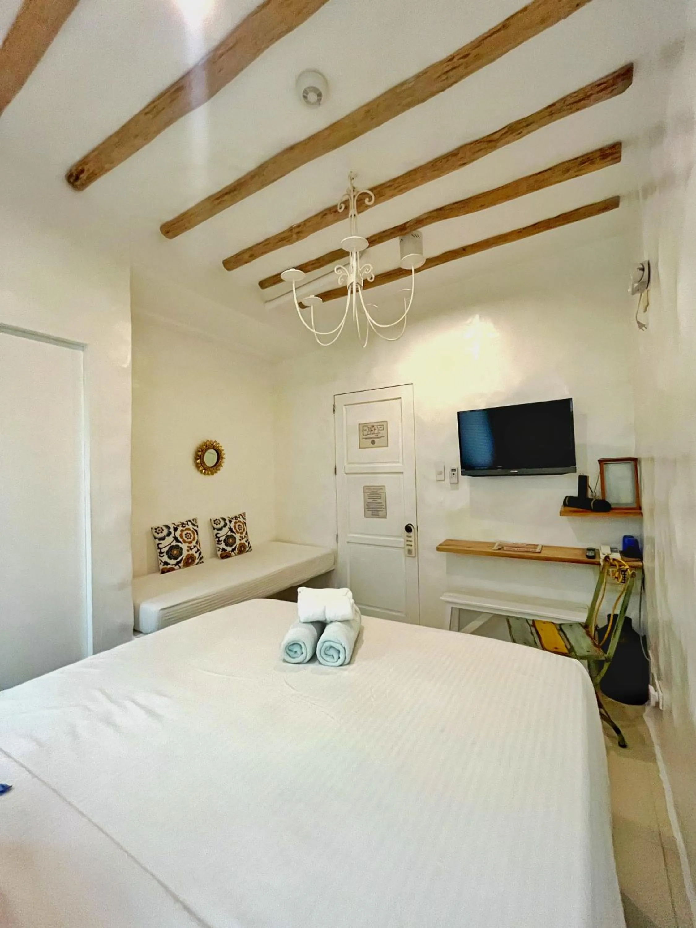 Bed in Lugar Bonito Hotel