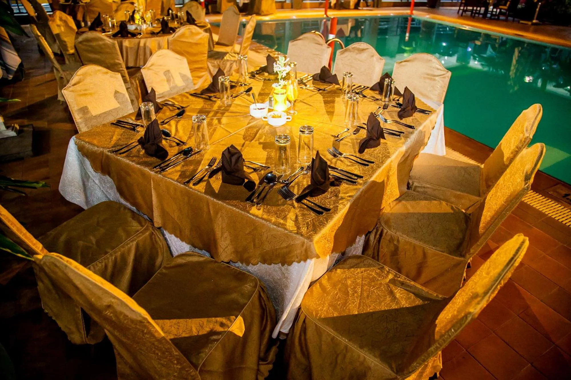 Restaurant/places to eat in Grand Legacy Hotel