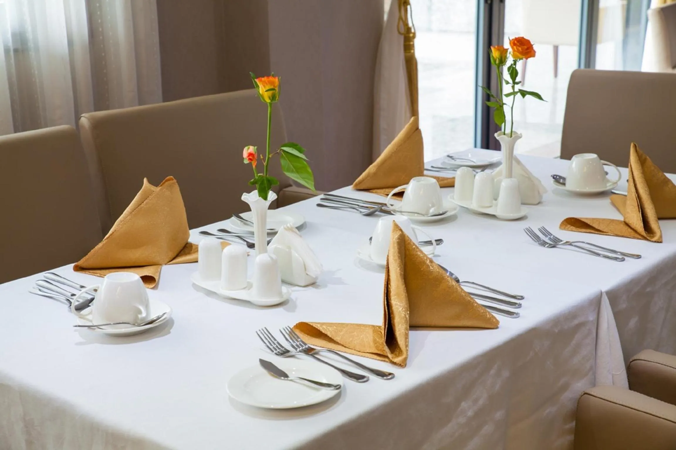 Restaurant/places to eat in Grand Legacy Hotel