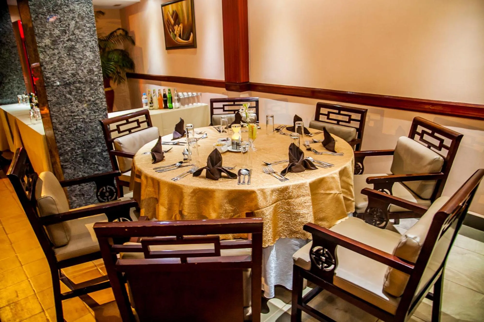 Restaurant/places to eat in Grand Legacy Hotel