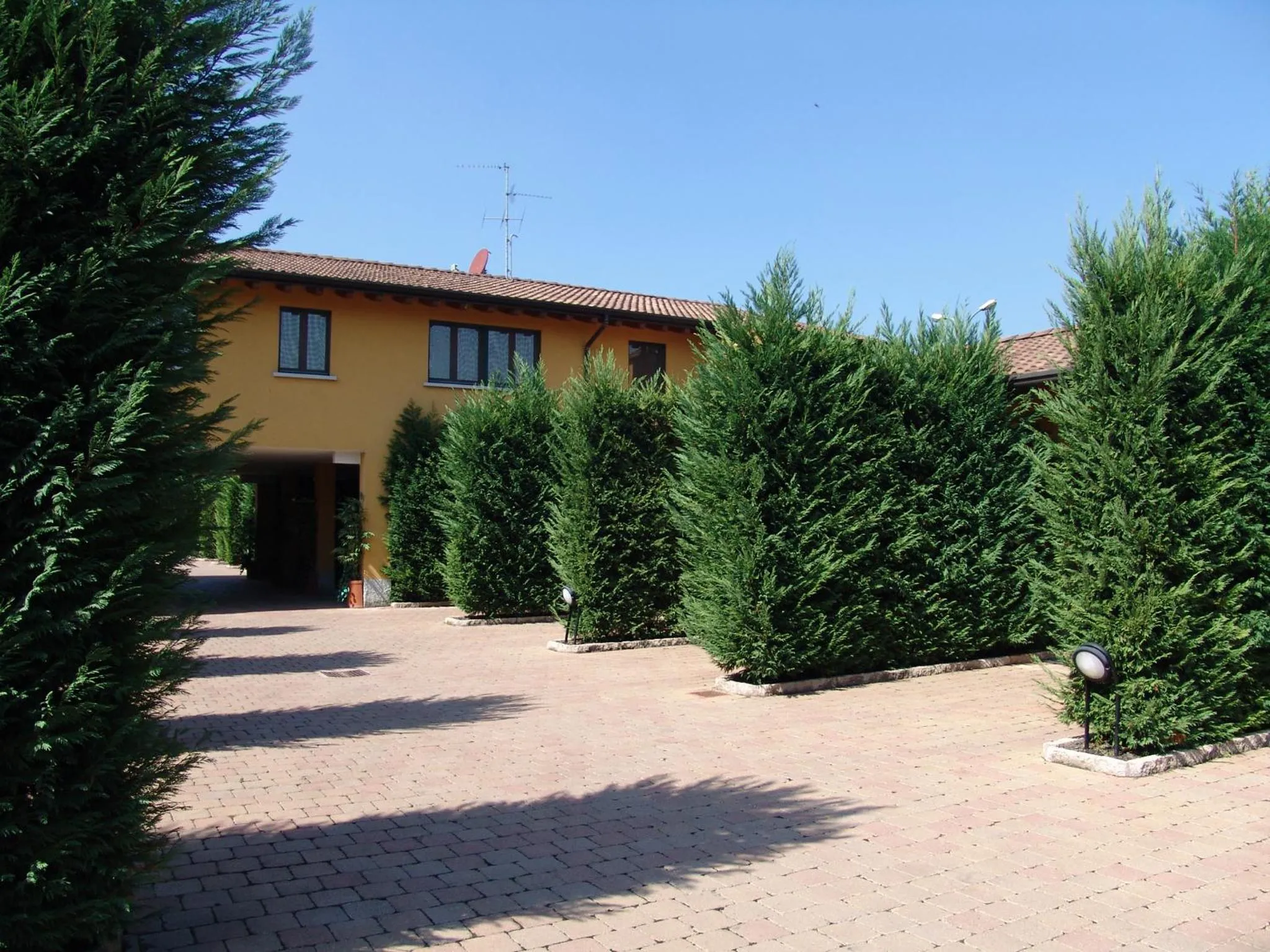 Facade/entrance in Hotel Adda