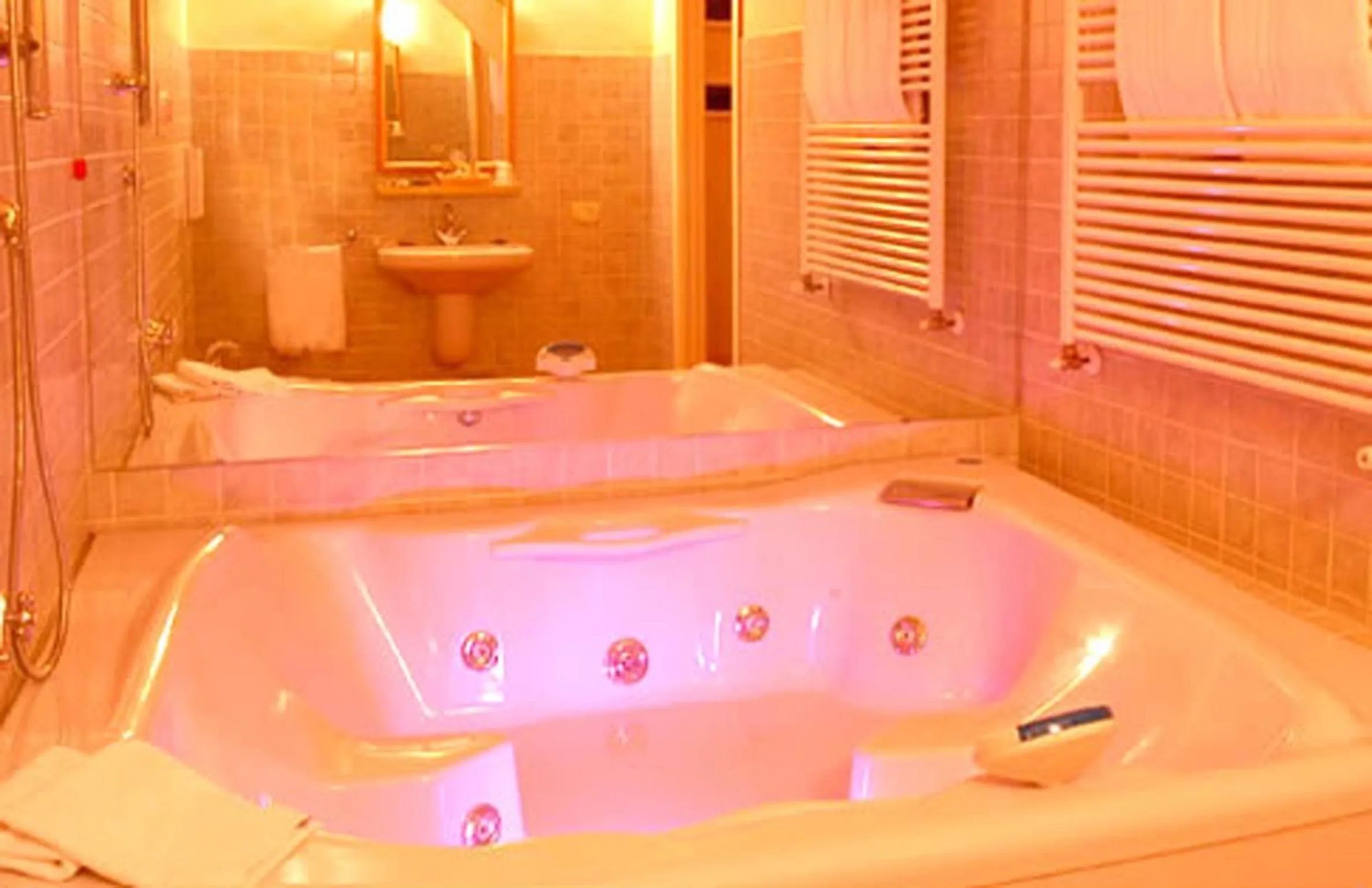 Bathroom in Hotel Adda