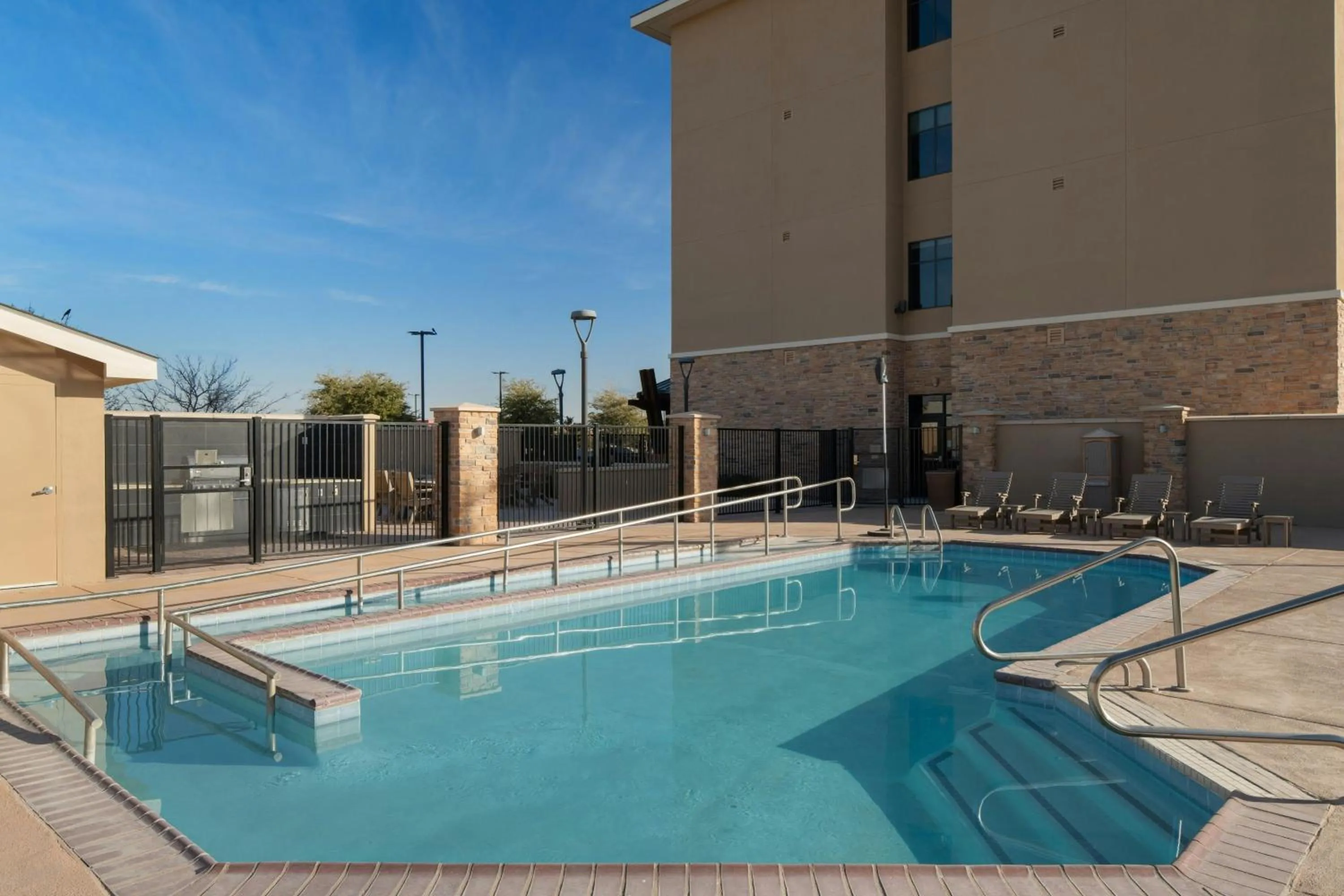 Swimming pool in TownePlace Suites by Marriott Carlsbad