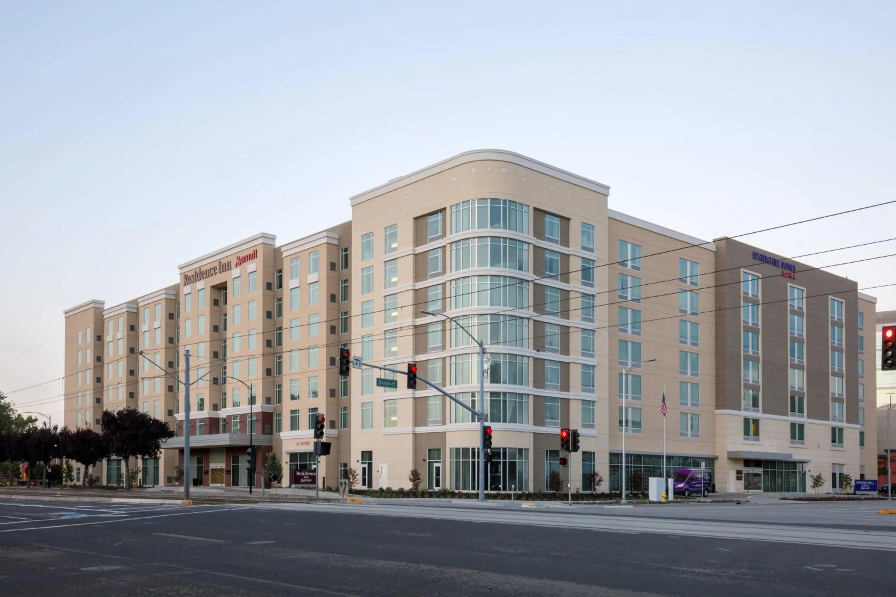 Property building in SpringHill Suites by Marriott San Jose Airport