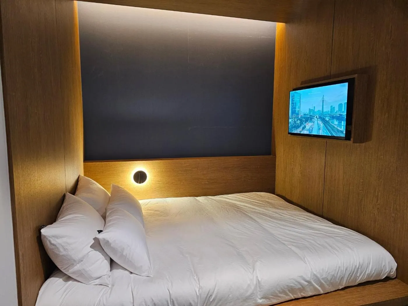 Bed in Huga Inn