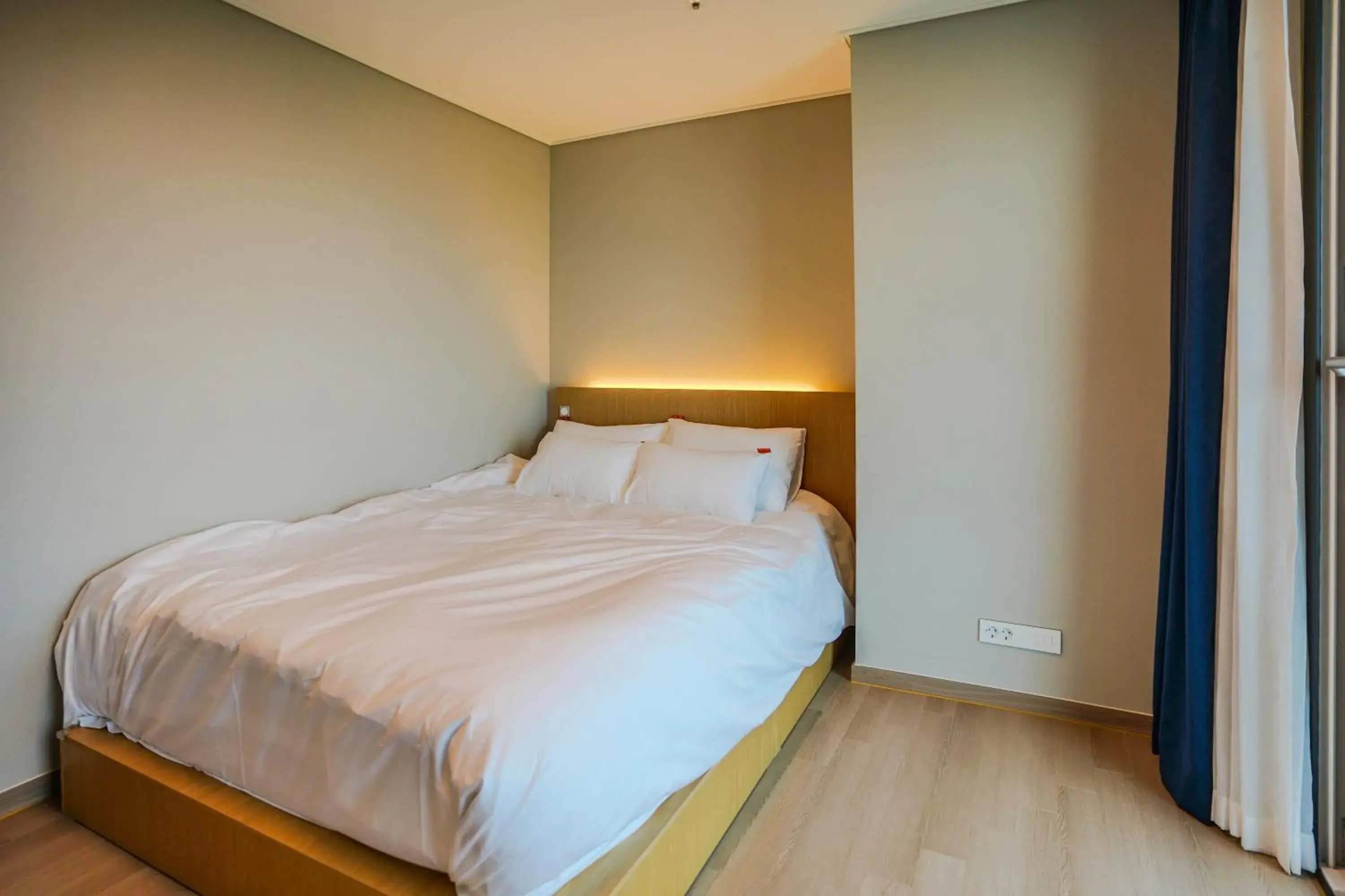 Bed in More than Sokcho Bed in More than Sokcho