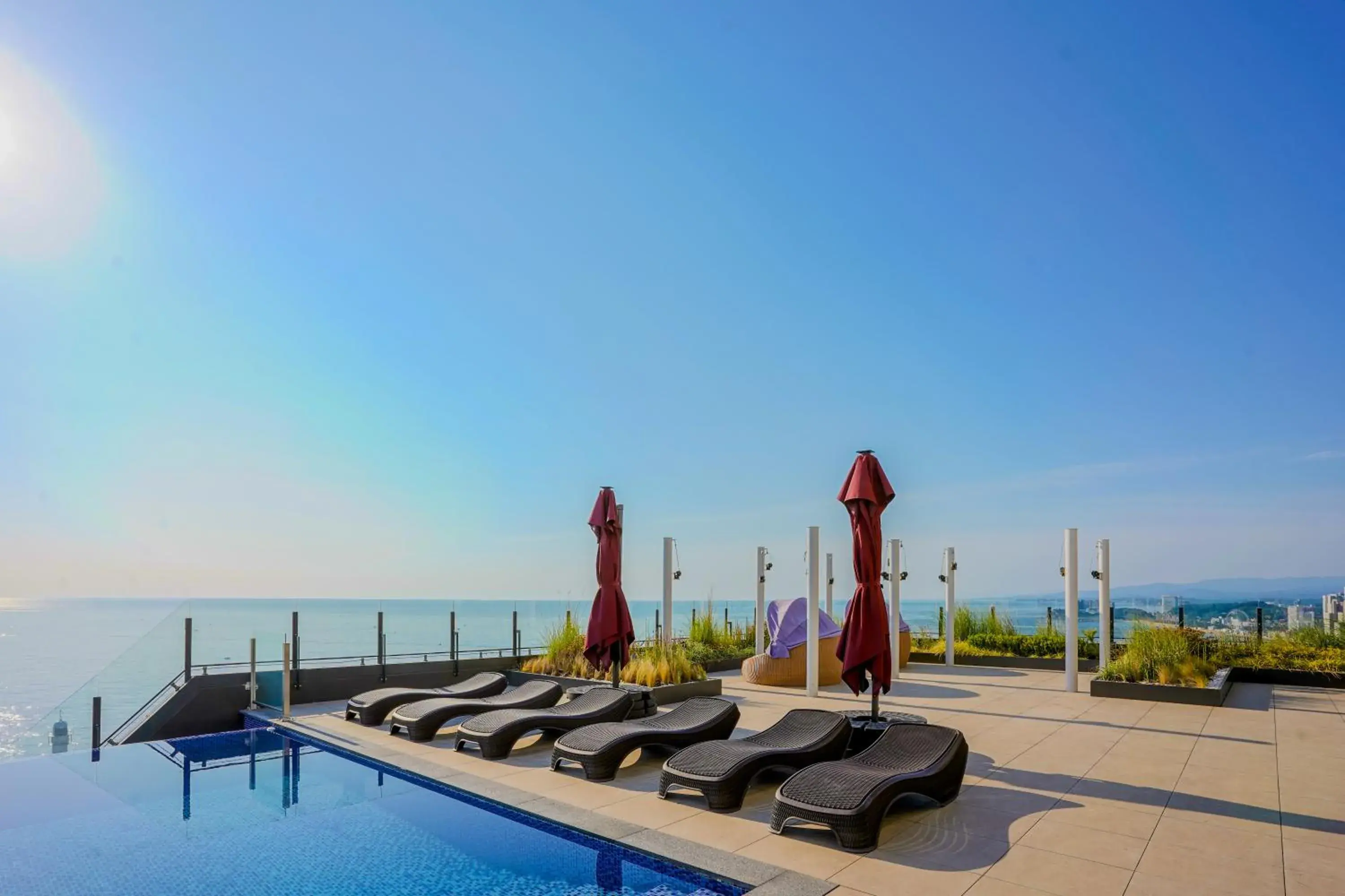 Swimming pool in More than Sokcho Swimming pool in More than Sokcho