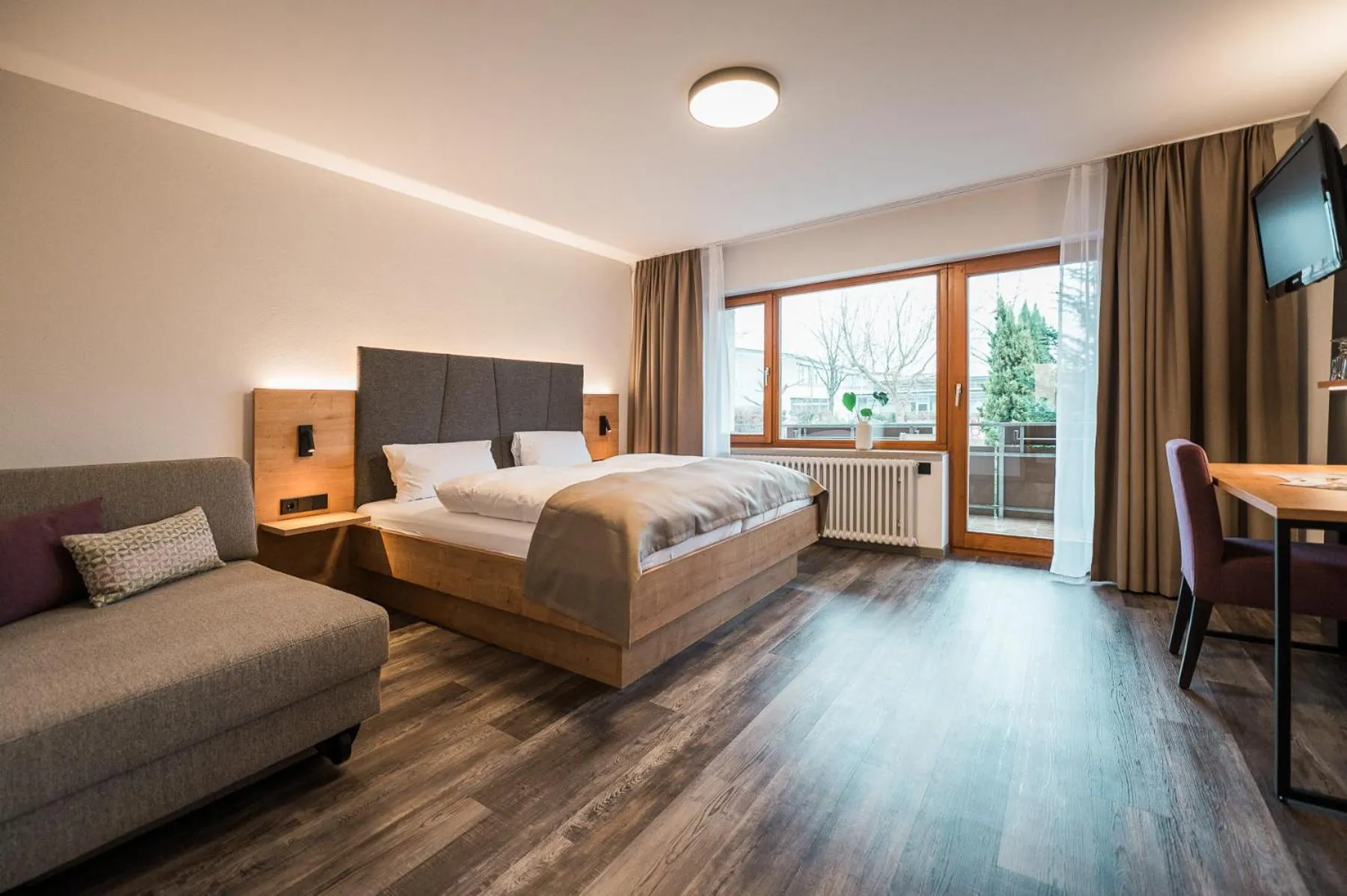 Bed in Hotel Goldener Engel