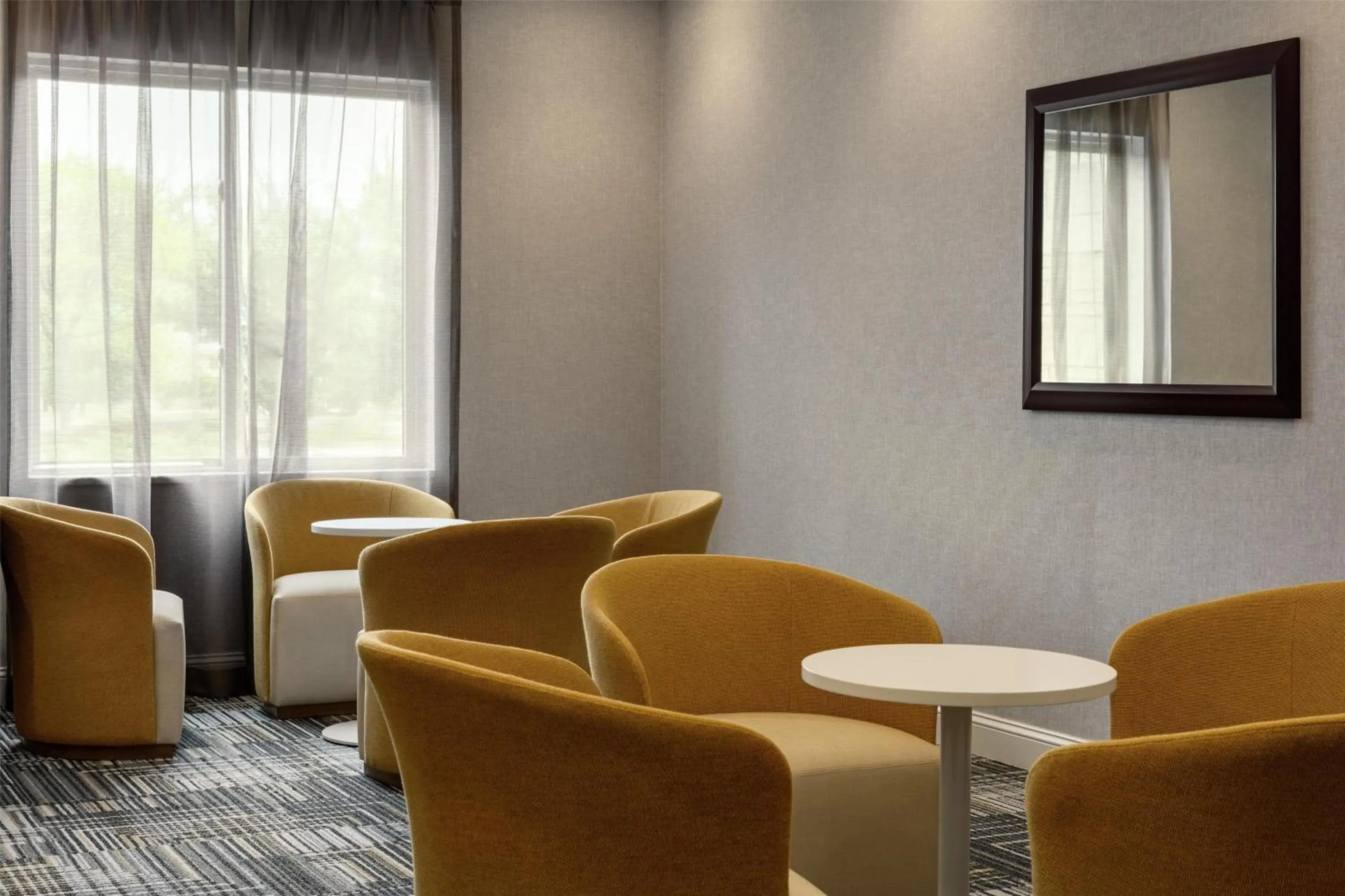 Lobby or reception in Homewood Suites by Hilton Burlington