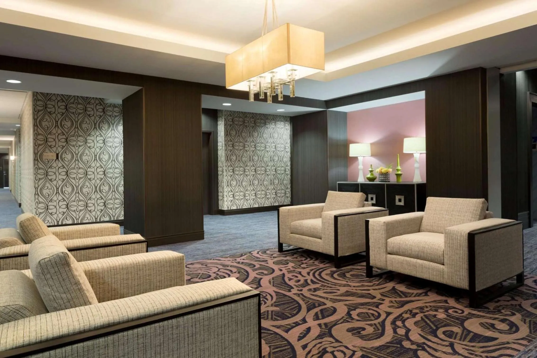 Lobby or reception in Embassy Suites Louisville Downtown