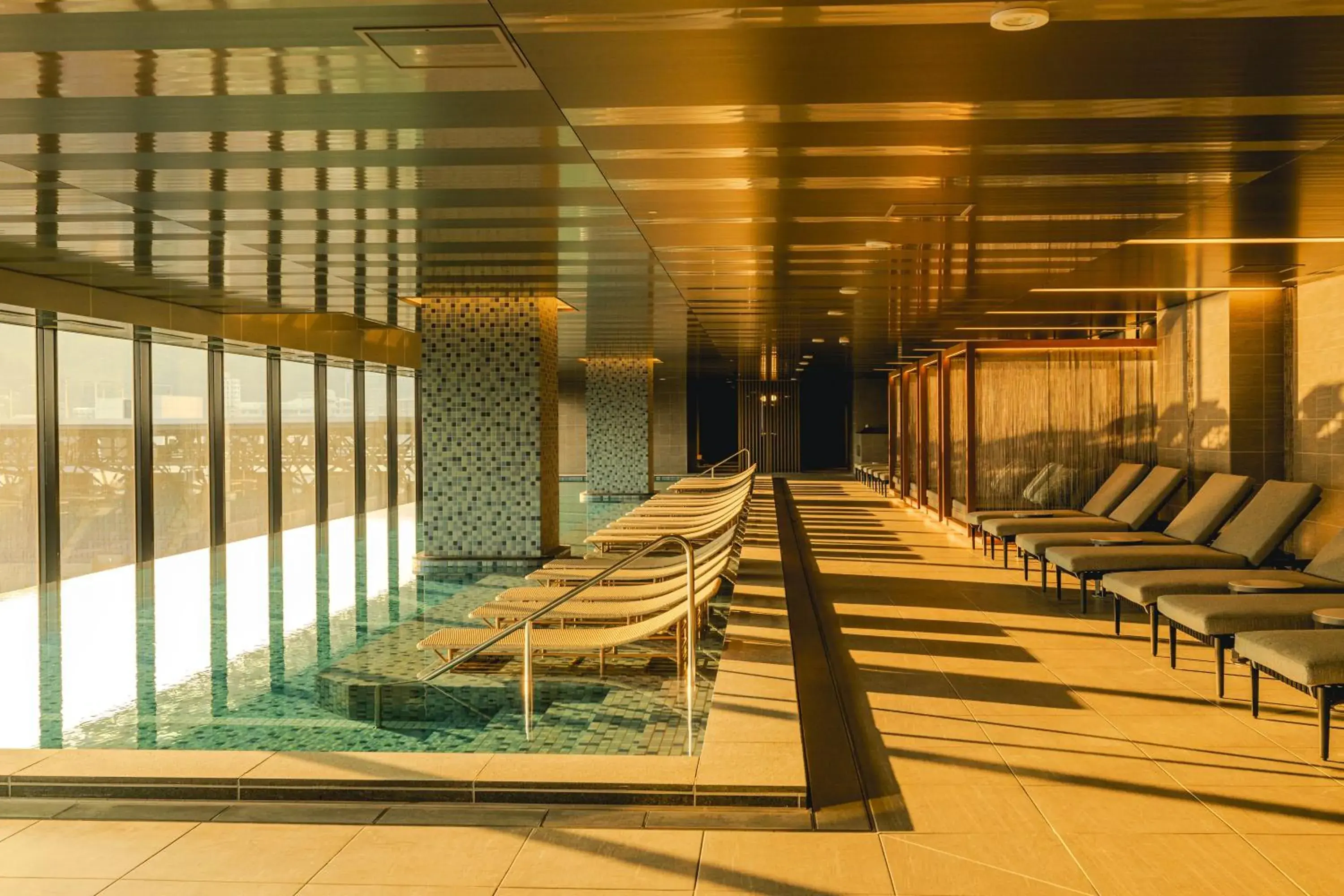 Pool view in Stadium City Hotel Nagasaki Pool view in Stadium City Hotel Nagasaki