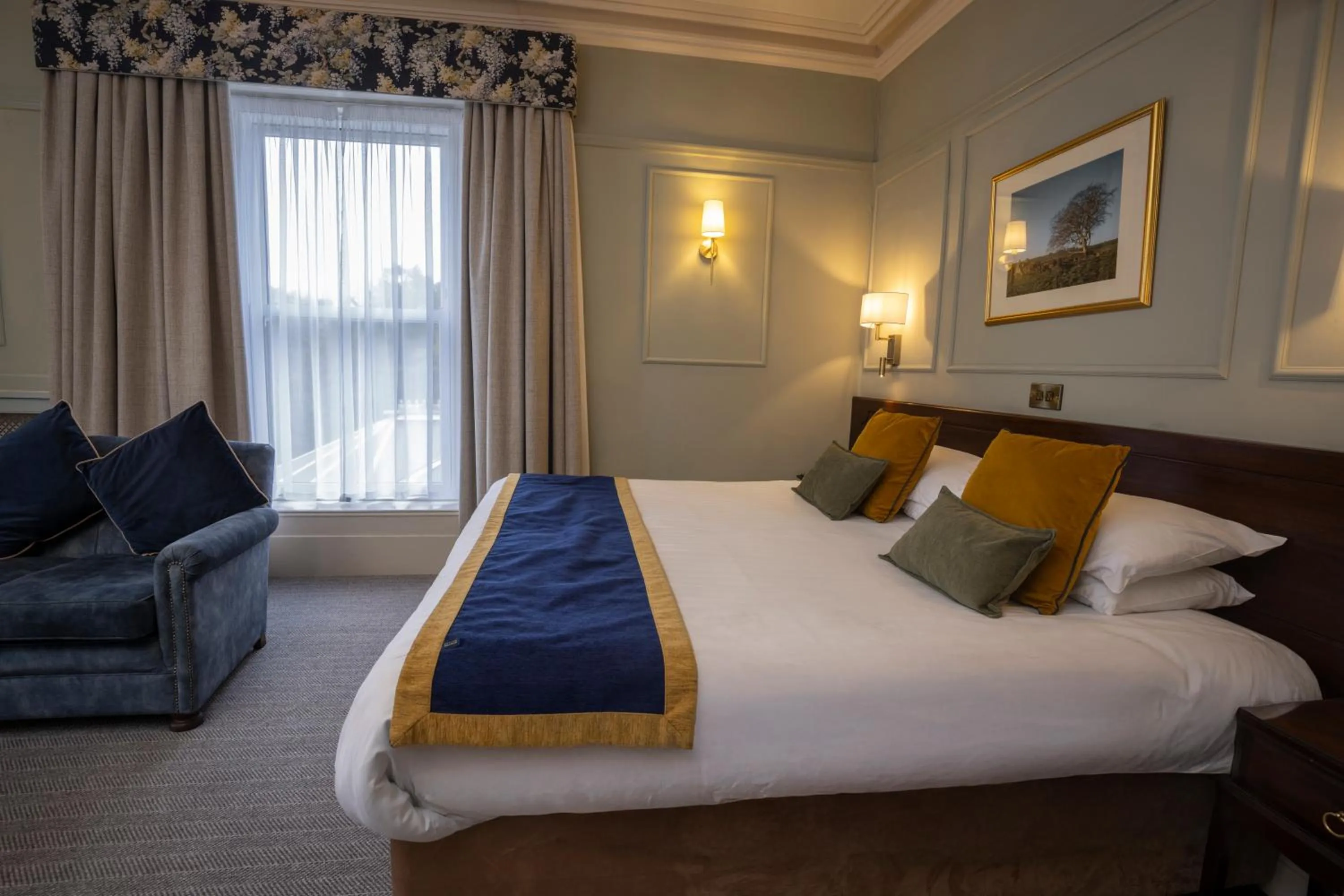 Bedroom, Bed in B/W Plus Buxton Lee Wood Hotel