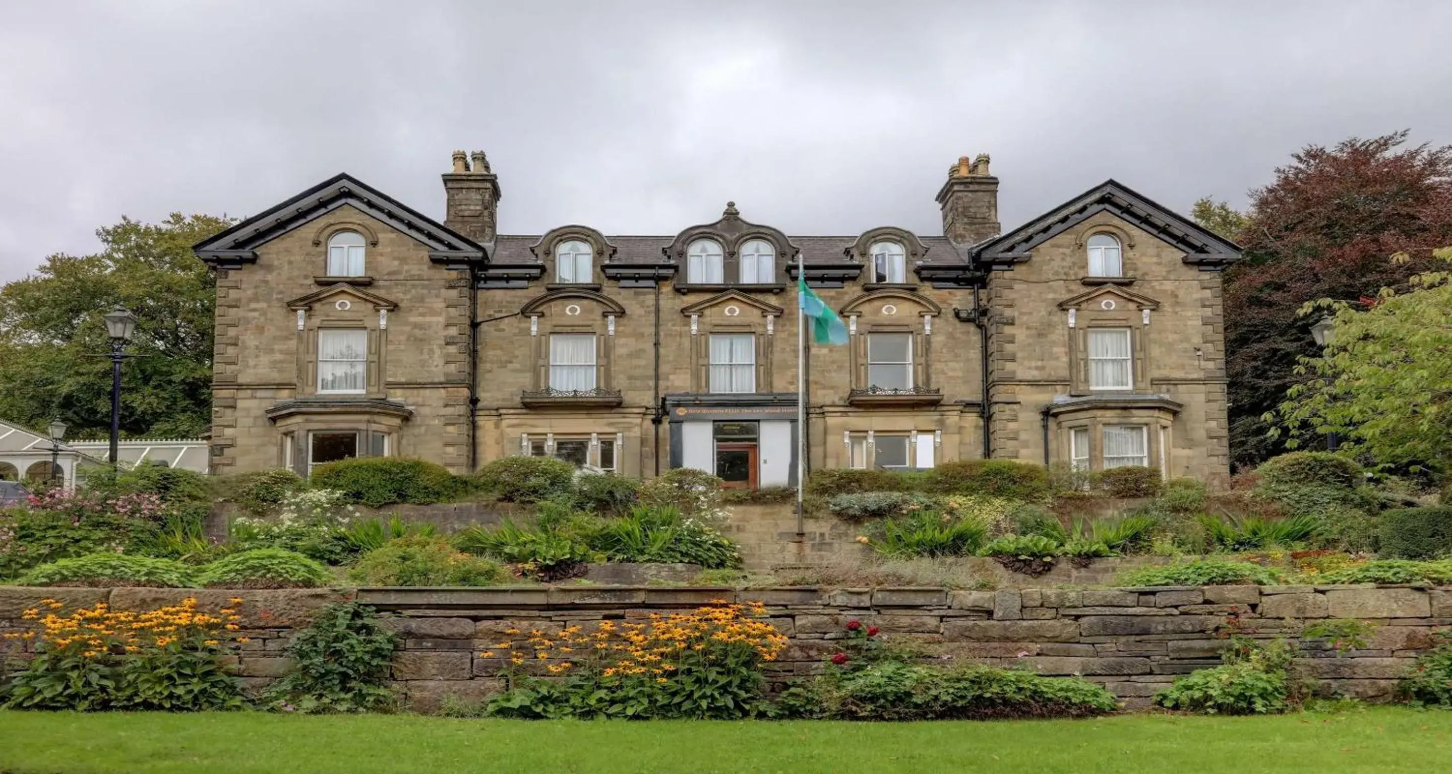 B/W Plus Buxton Lee Wood Hotel B/W Plus Buxton Lee Wood Hotel