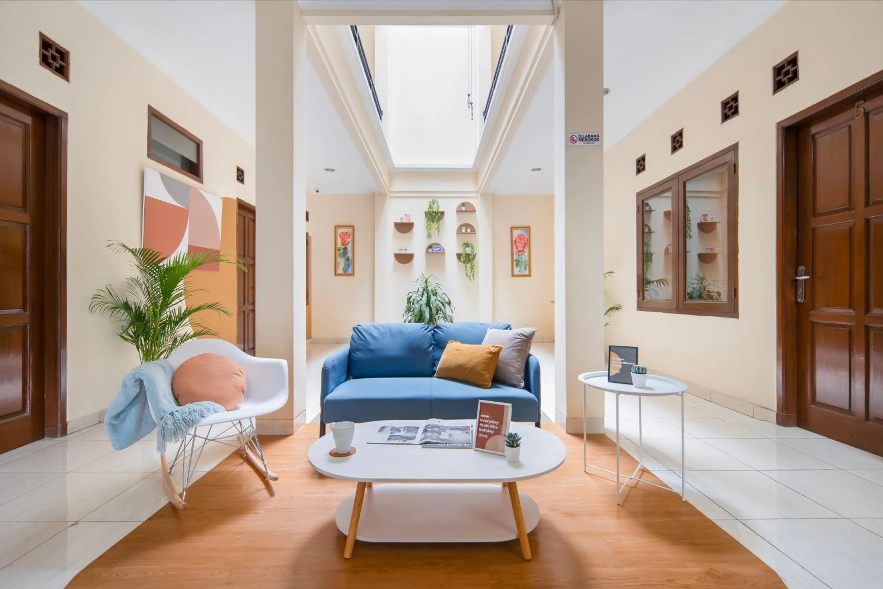 Seating area in Cove Melita