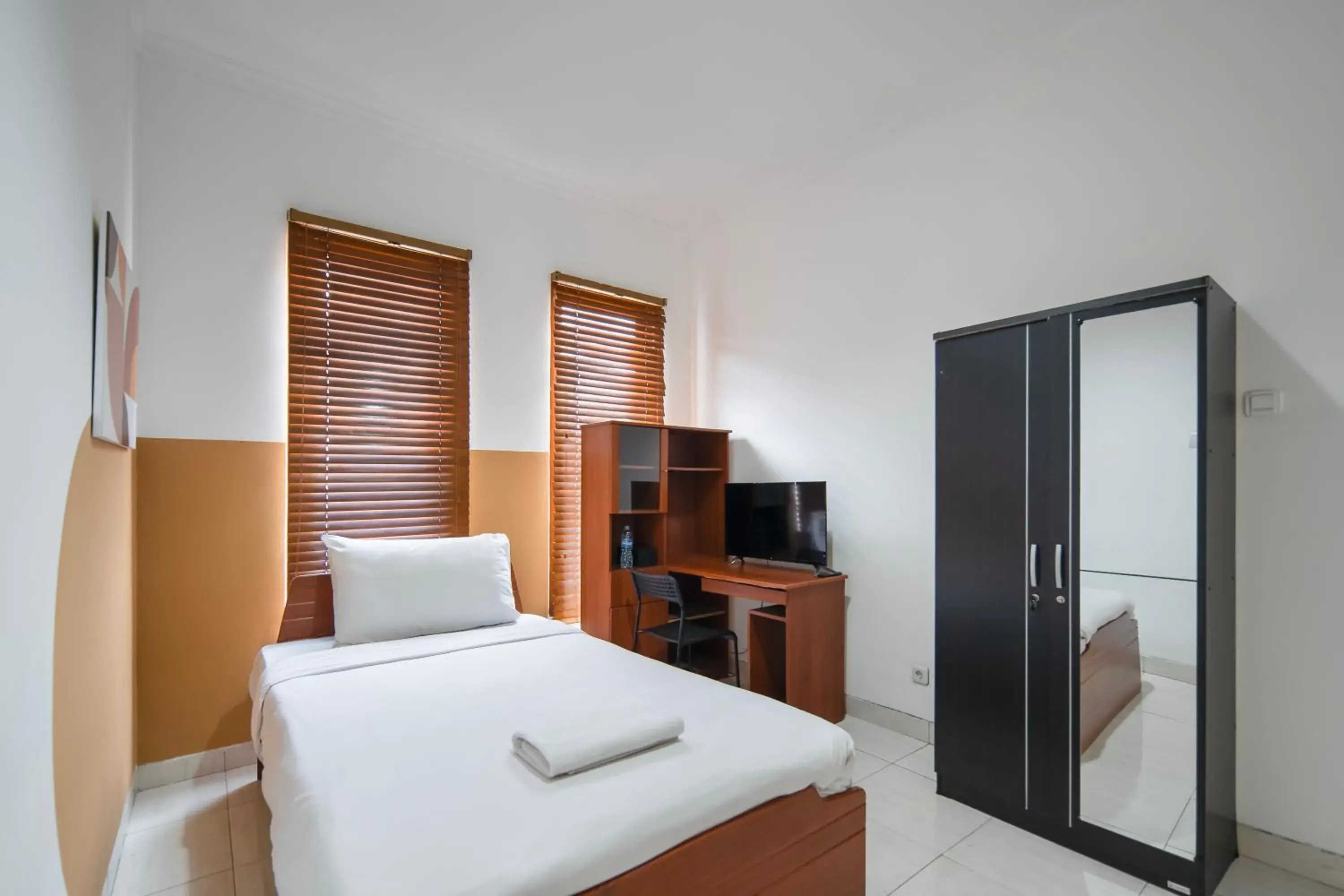 Bedroom, Bed in Cove Melita Bedroom, Bed in Cove Melita