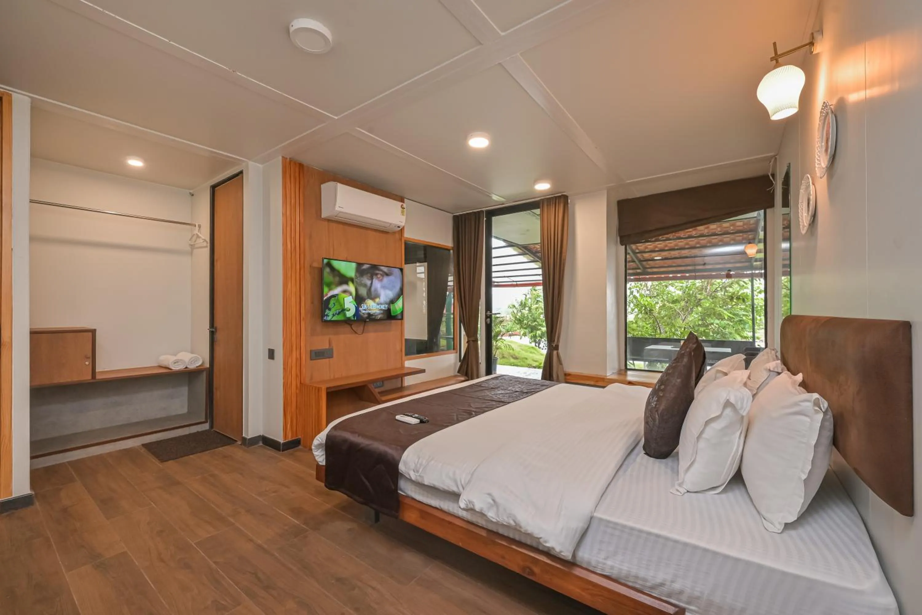 Communal lounge/ TV room, Bed in Bliss Nirvana Resort, Lonavala